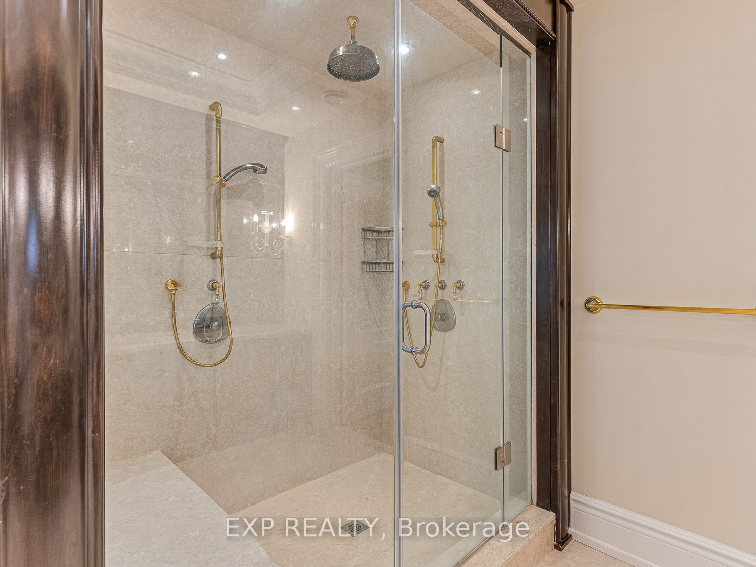 33 Maple Grove Avenue Property Photo 29