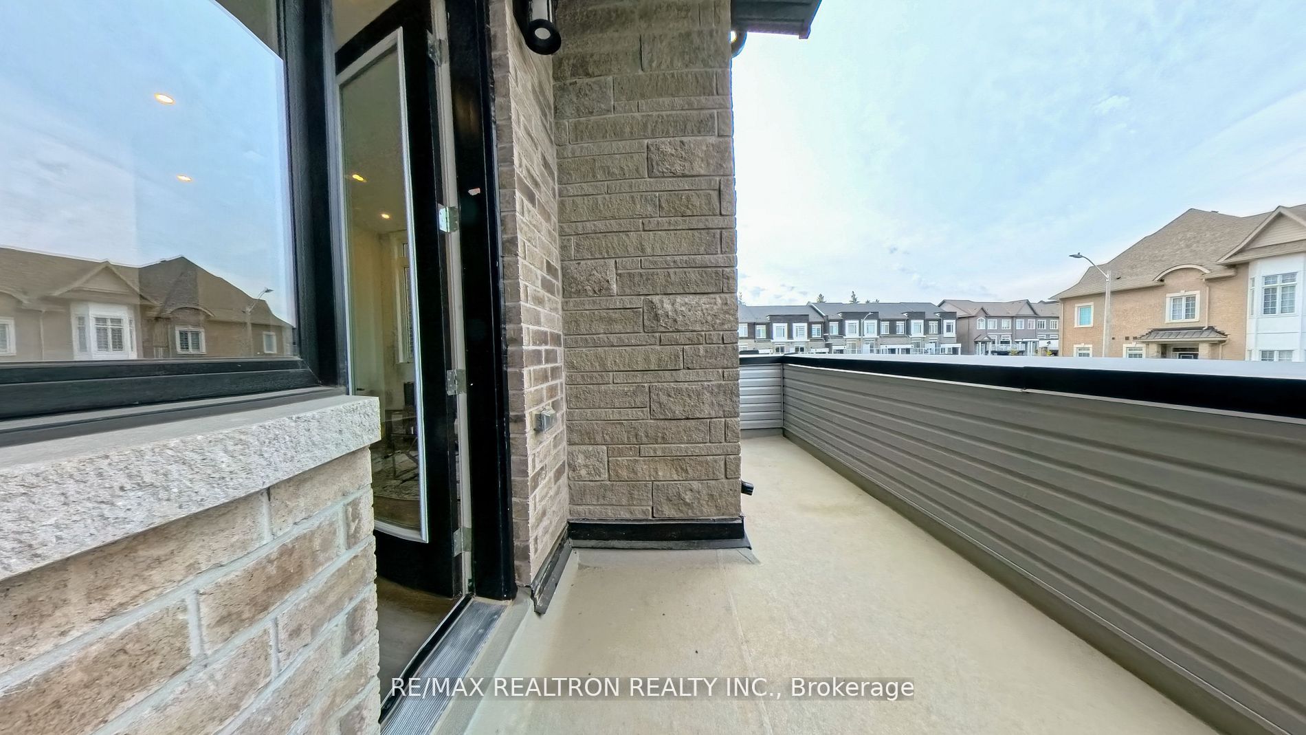 25 Seguin Street Property Photo 14
