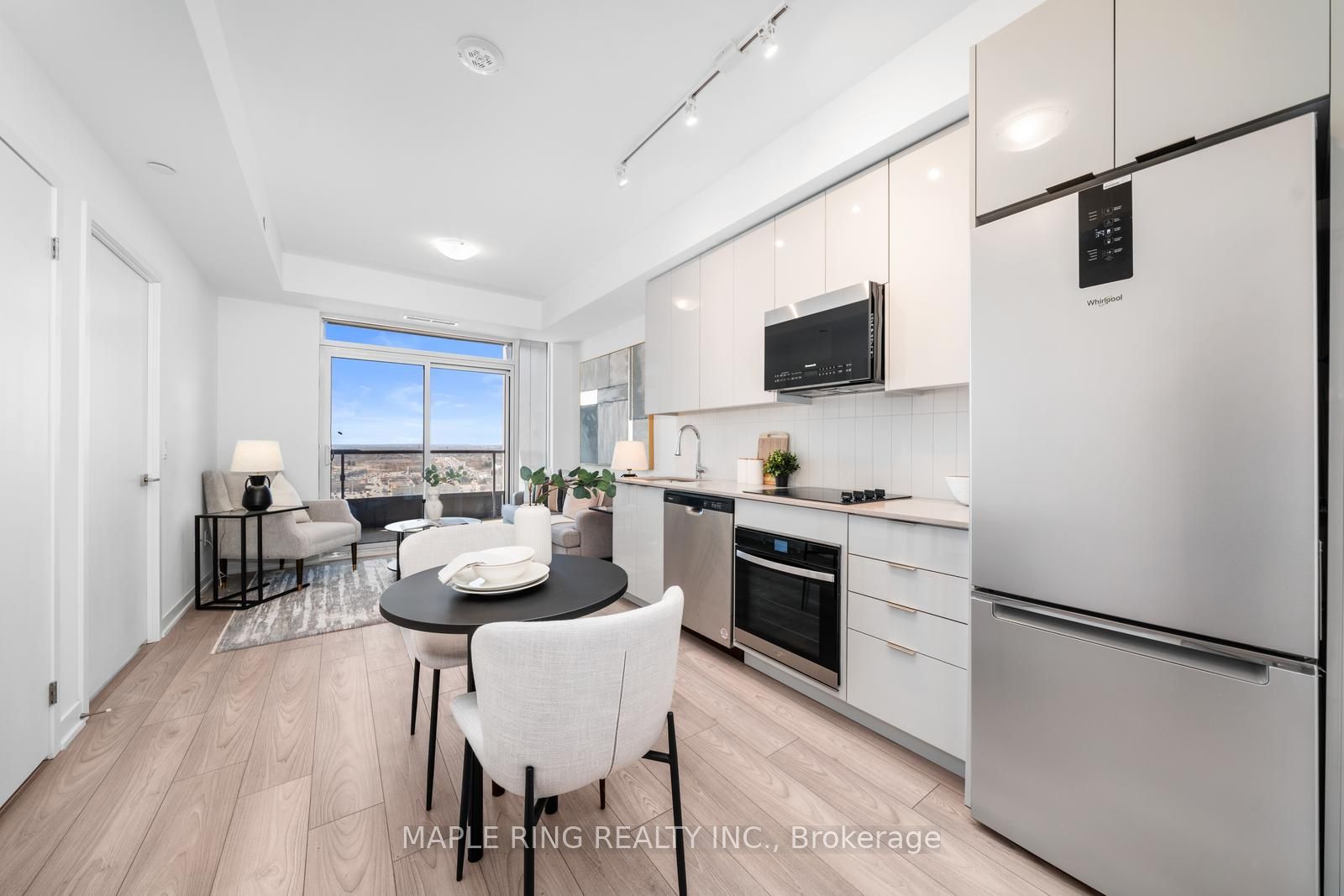 #1512 - 10 Abeja Street Property Photo 1