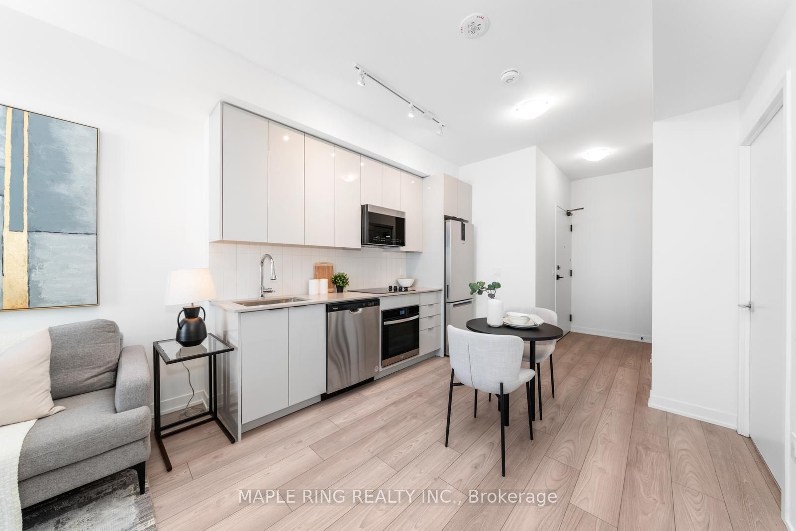 #1512 - 10 Abeja Street Property Photo 8