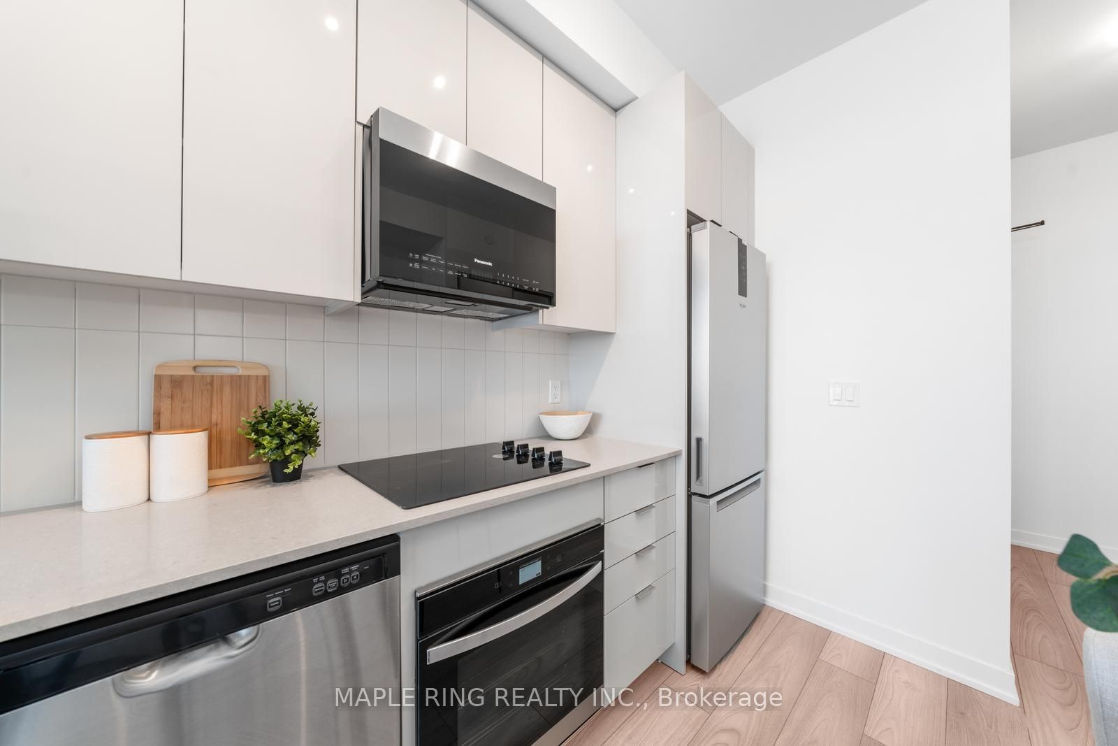 #1512 - 10 Abeja Street Property Photo 10
