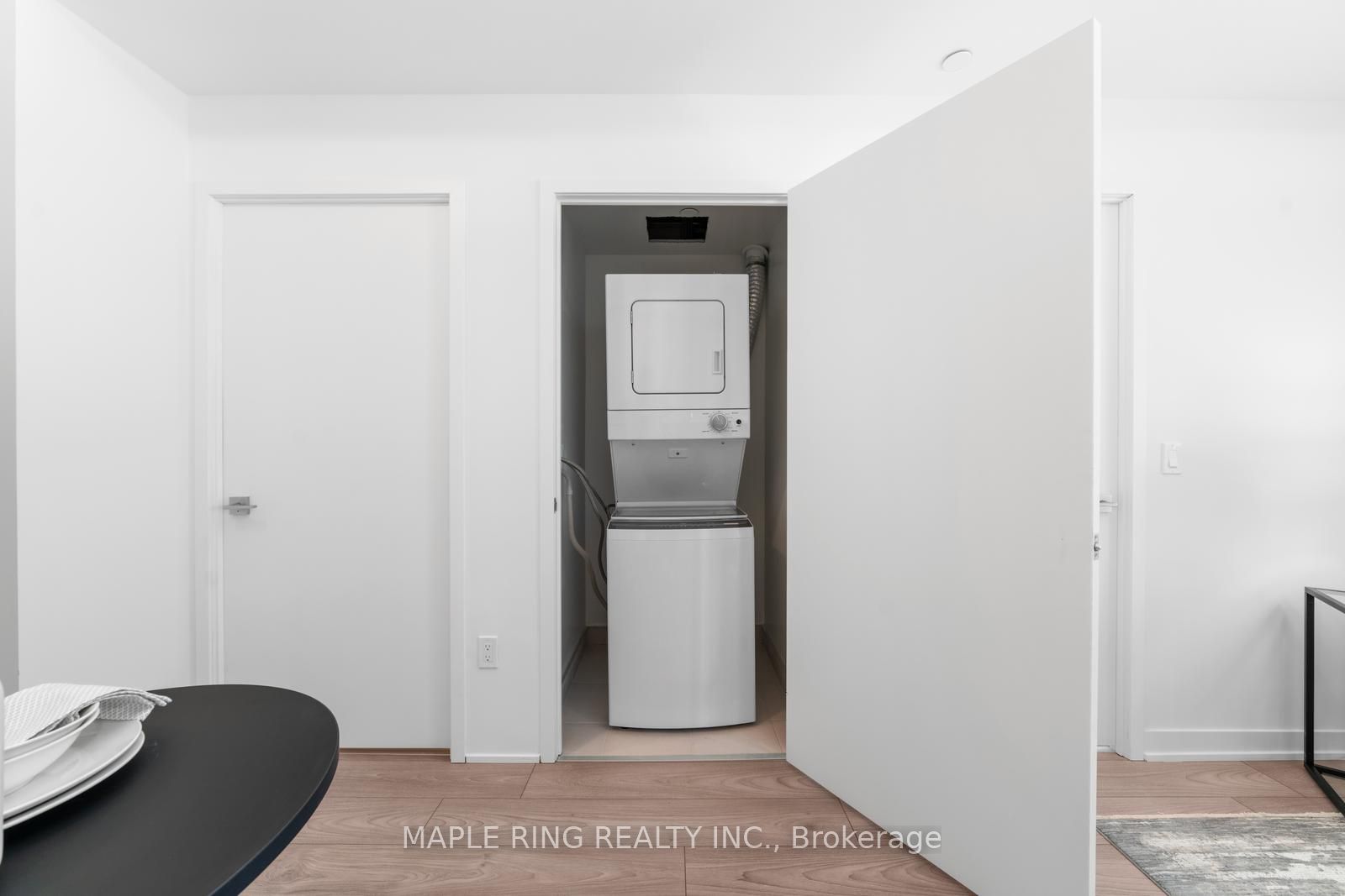 #1512 - 10 Abeja Street Property Photo 20