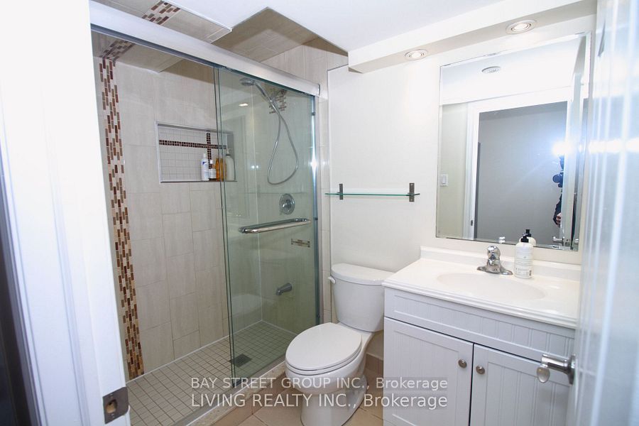 369 William Berczy Boulevard Bsmt Property Photo 4
