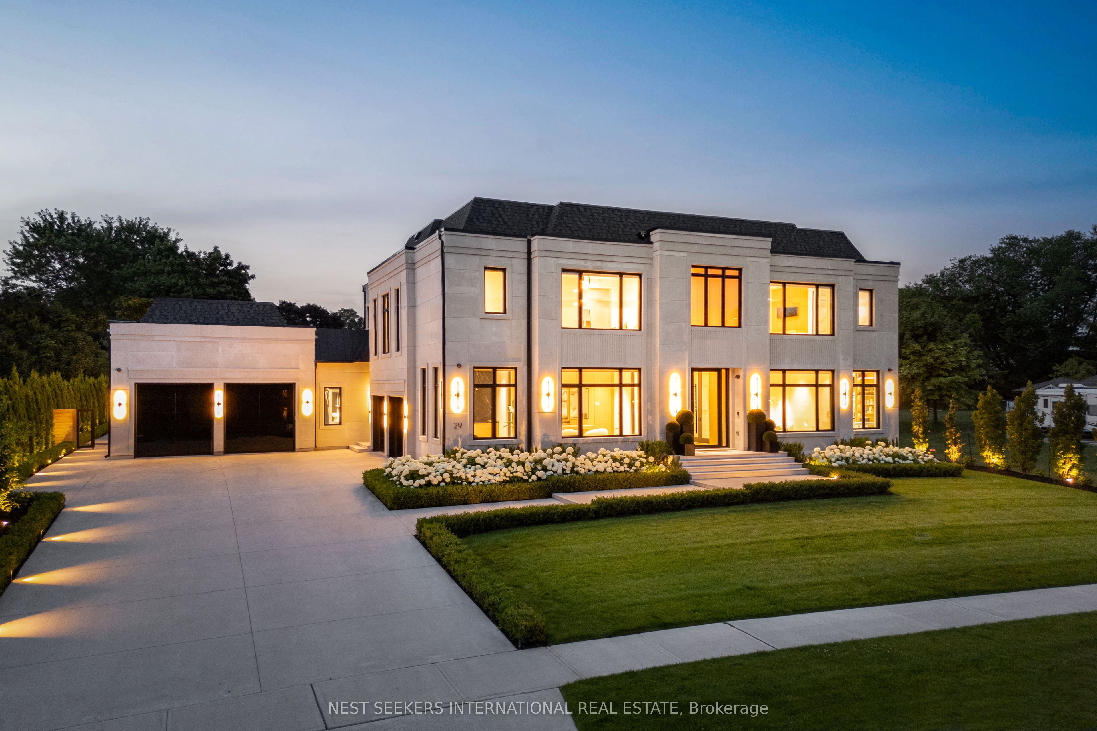 29 Greenside Drive Property Photo 1