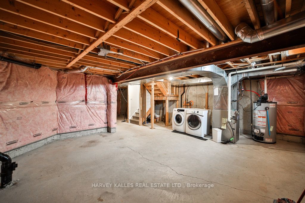 159 Hammersly Boulevard Property Photo 38
