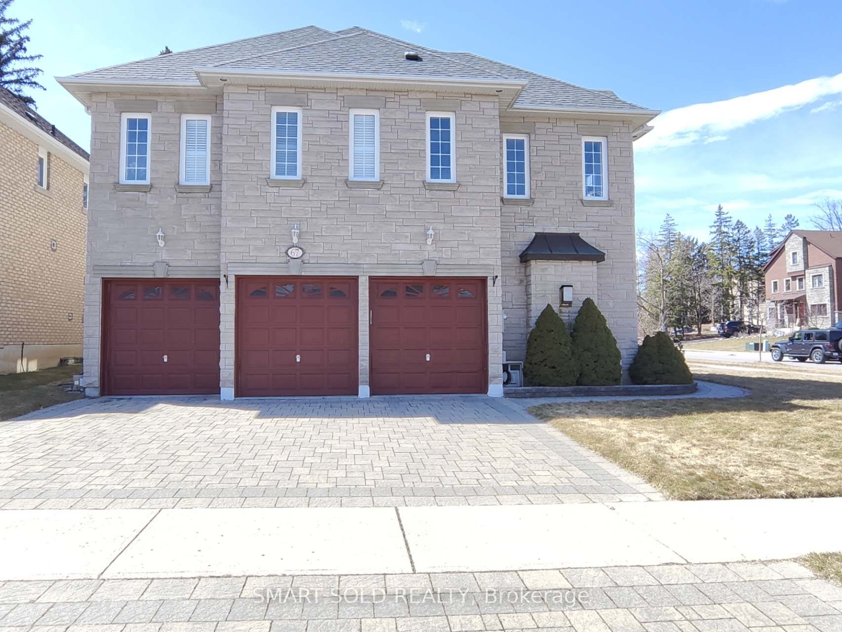 67 Chantilly Crescent Property Photo 1