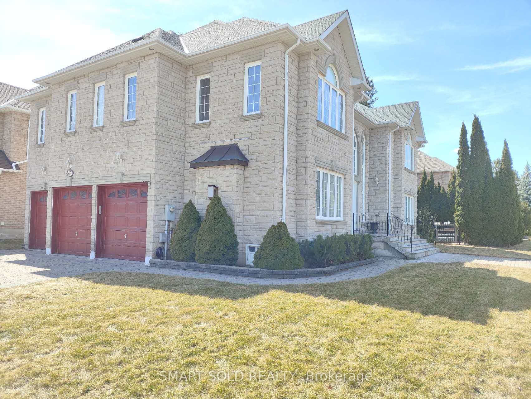 67 Chantilly Crescent Property Photo 3