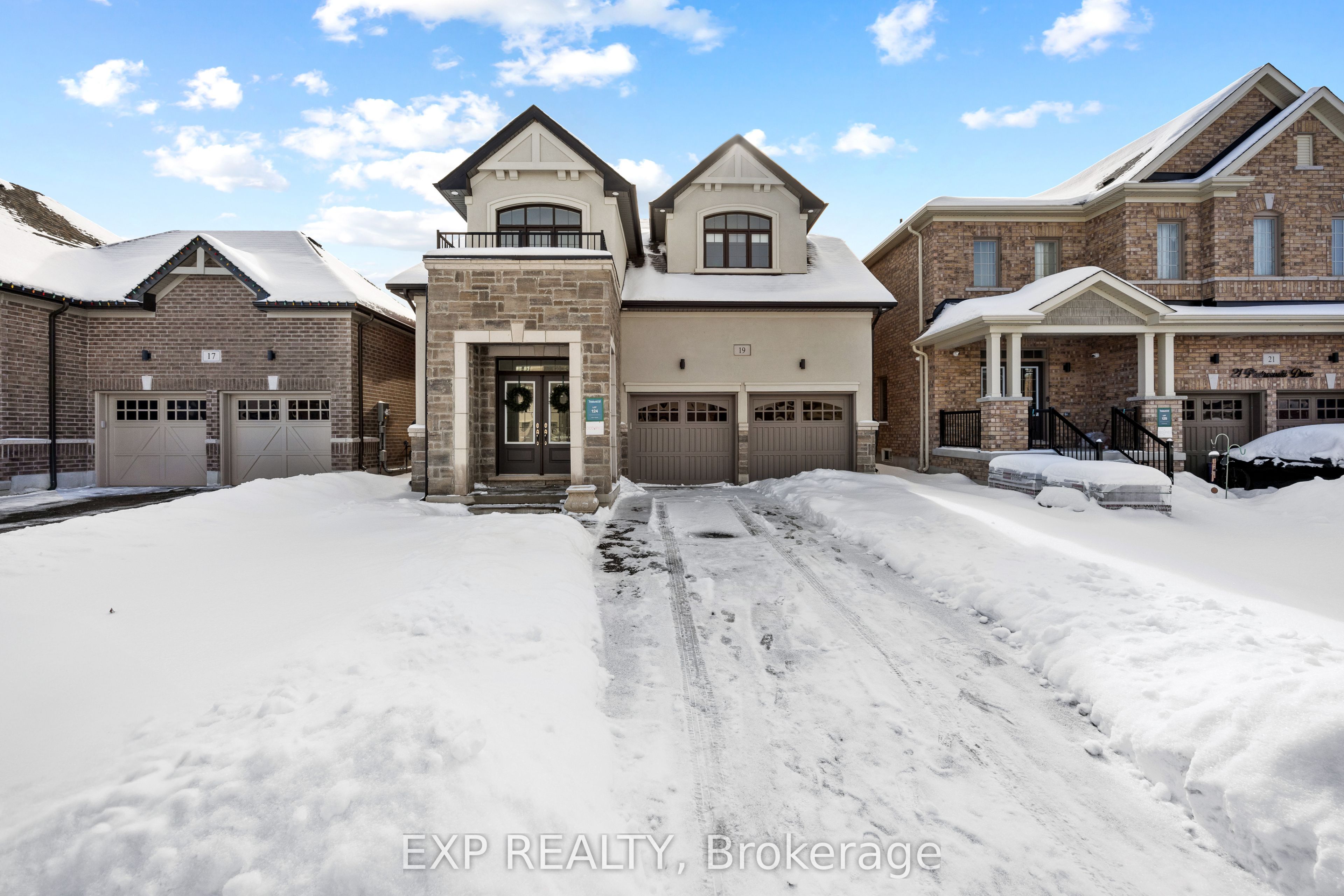 Georgina Real Estate Listings Main Image
