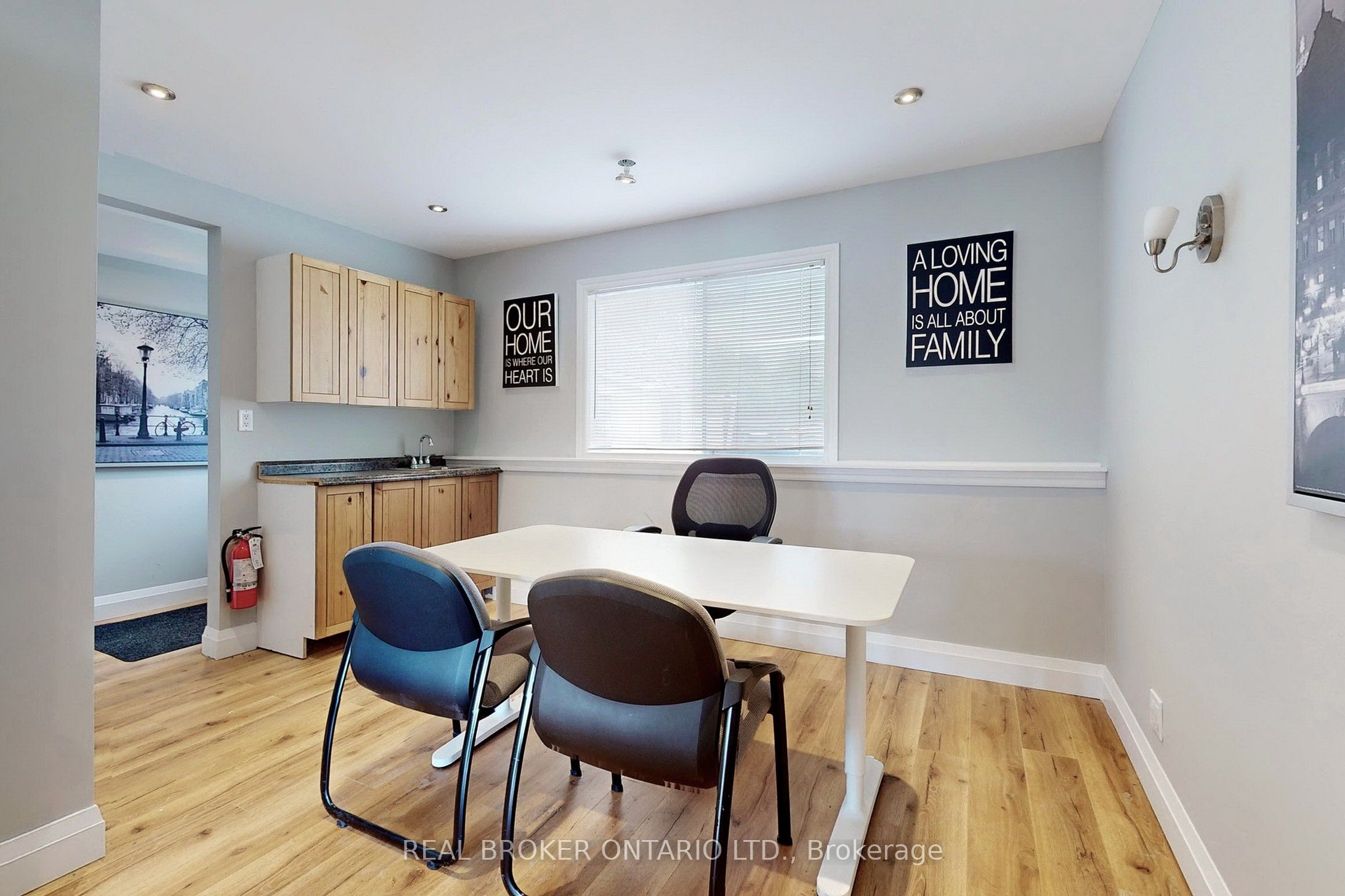 24 Toronto Street Property Photo 18