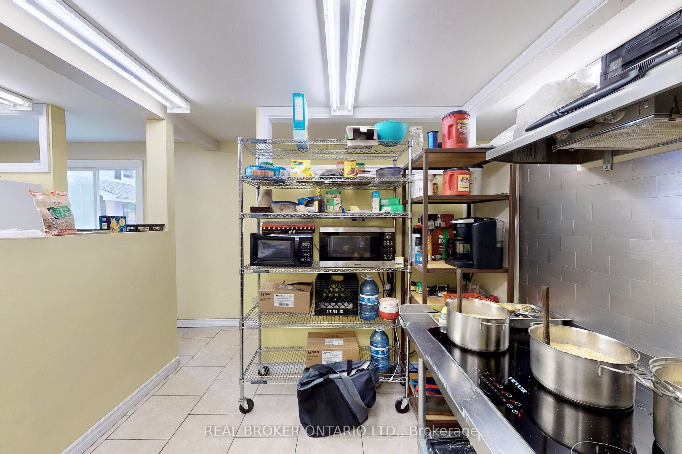 24 Toronto Street Property Photo 23