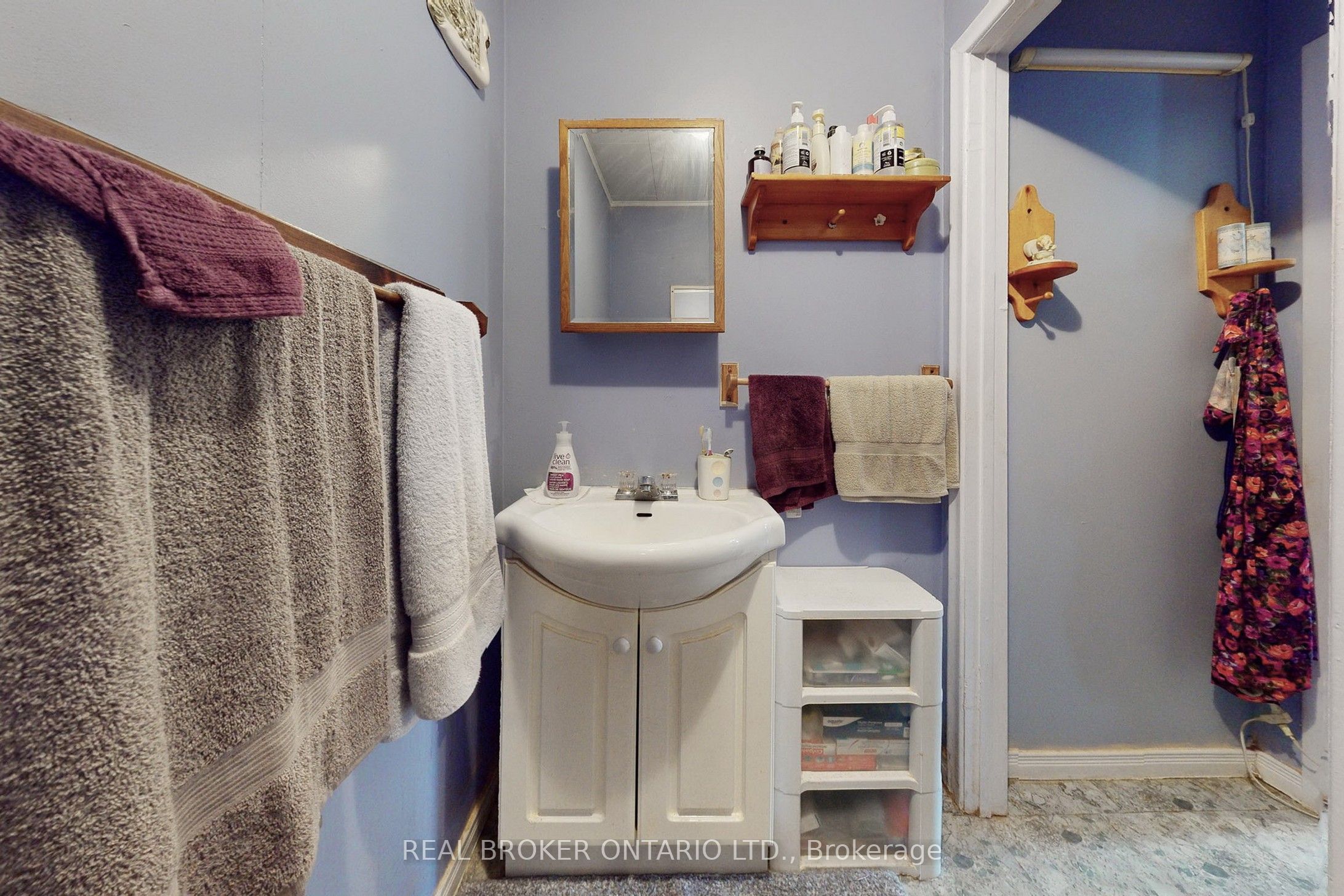 24 Toronto Street Property Photo 30