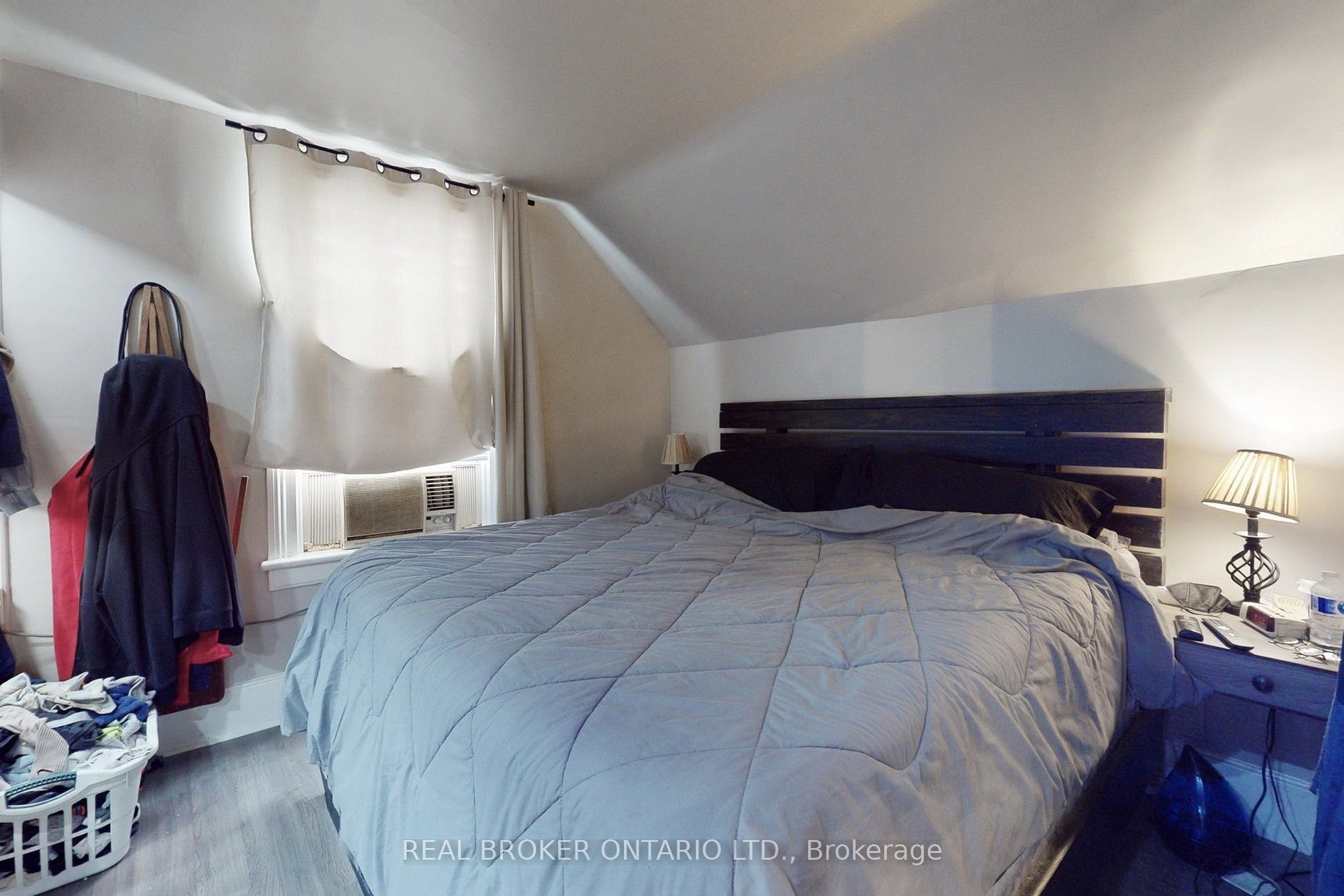 24 Toronto Street Property Photo 34