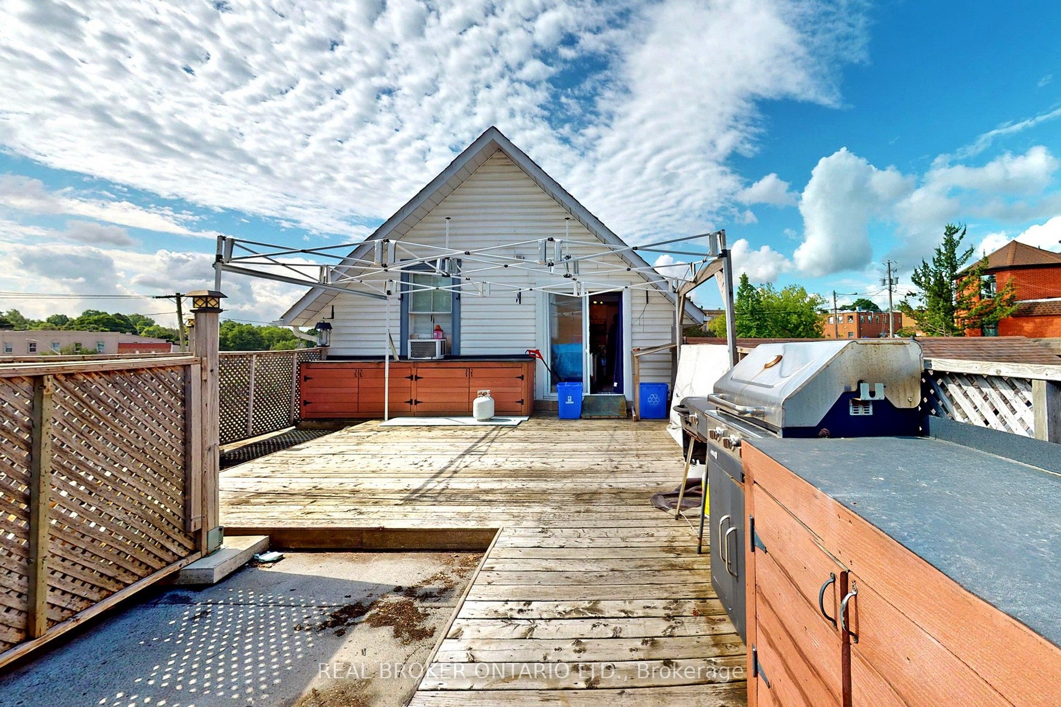 24 Toronto Street Property Photo 36