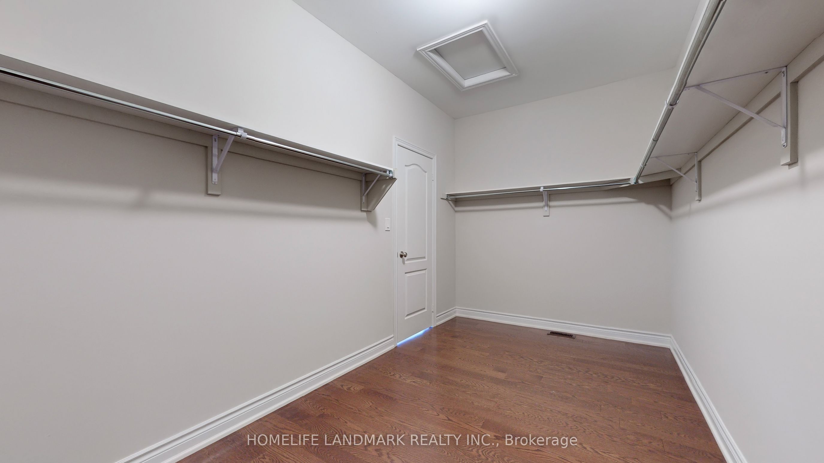 88 Match Point Court Property Photo 28