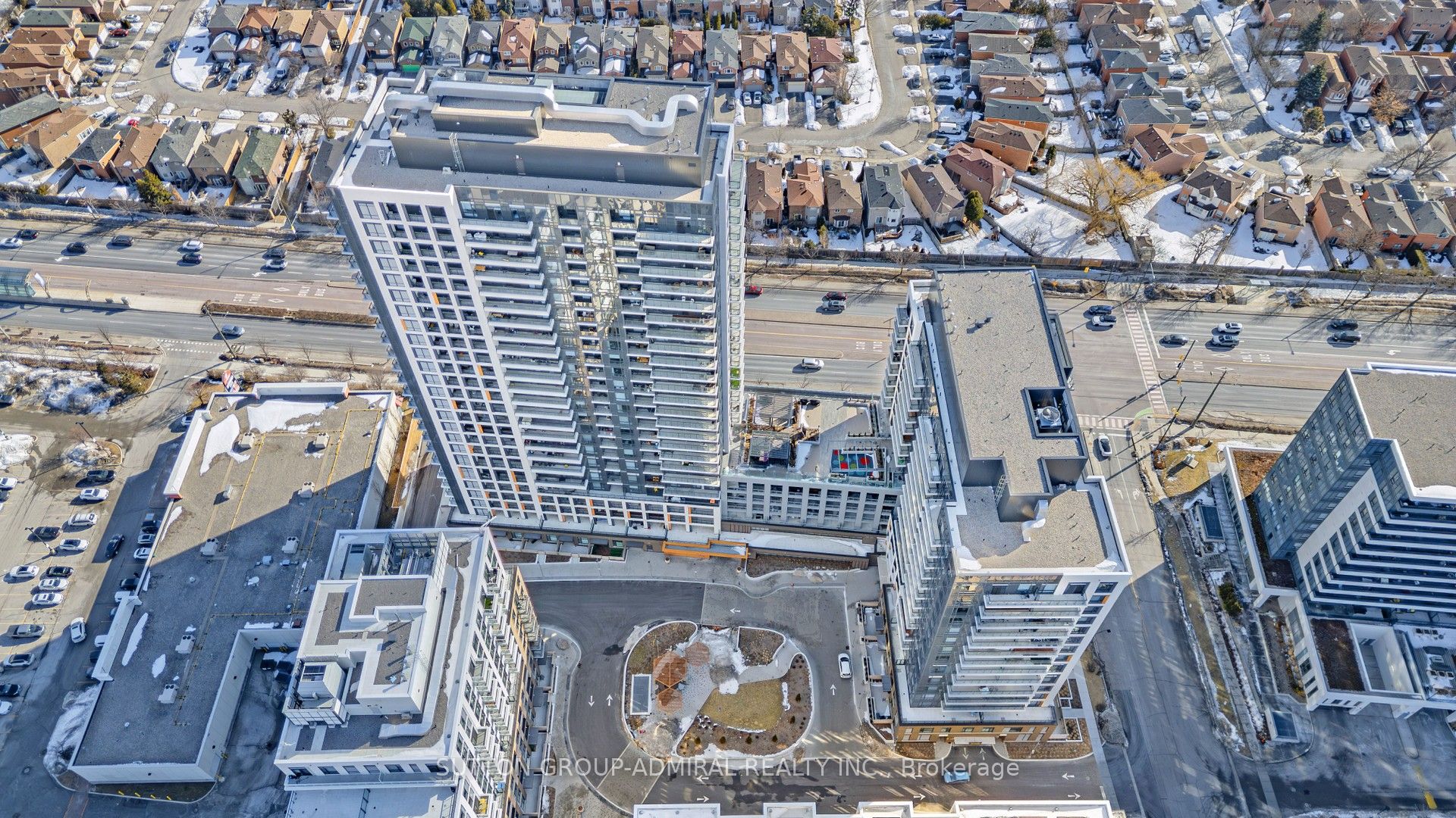 #312 - 7950 Bathurst Street Property Photo 25