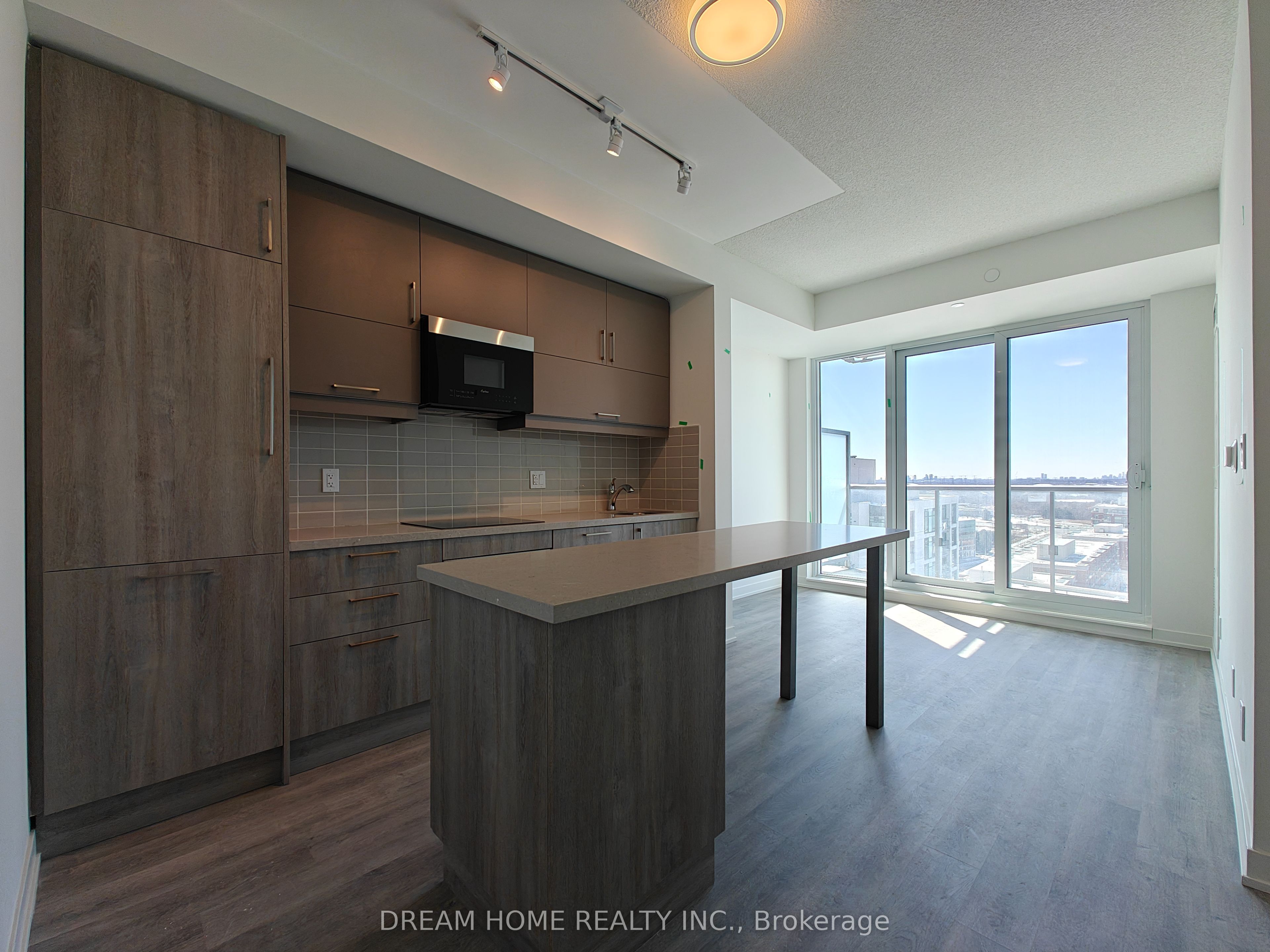 #a1710 - 8119 Birchmount Road Property Photo