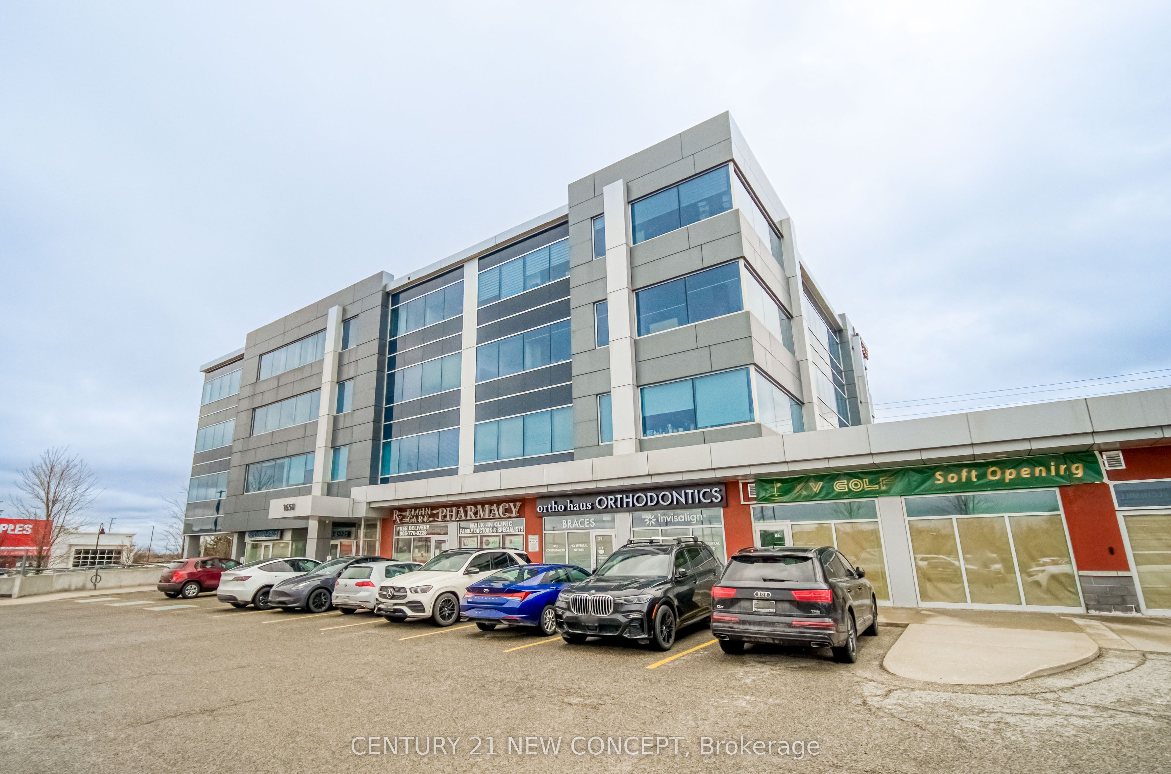#211 - 1650 Elgin Mills Road Property Photo 2