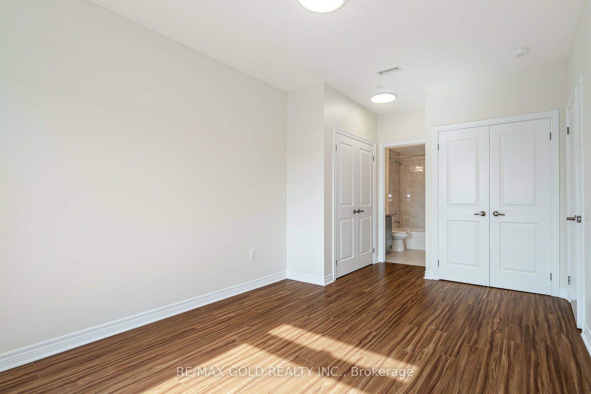 39 New Delhi Drive 209 Property Photo 17