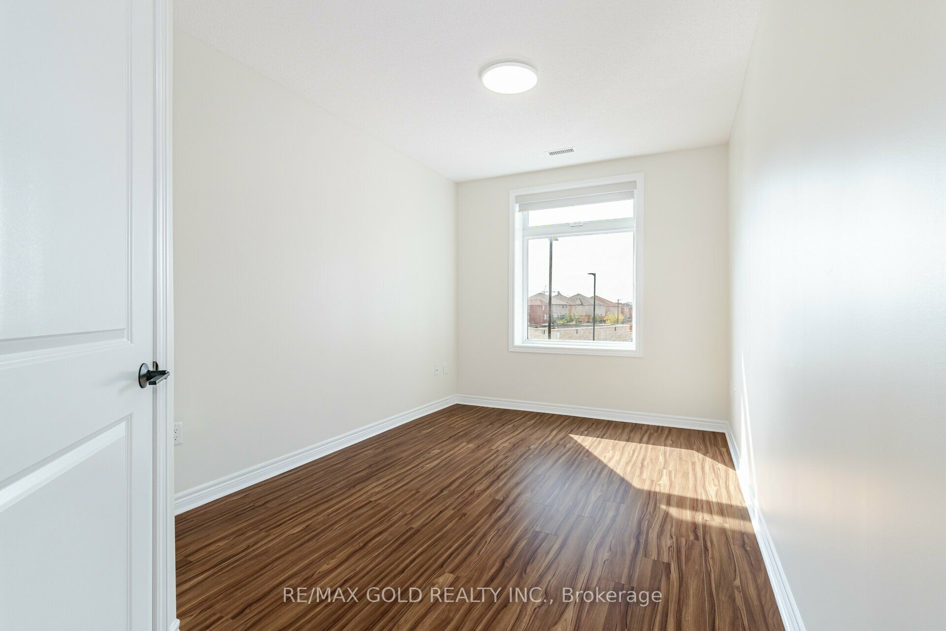 39 New Delhi Drive 209 Property Photo 20