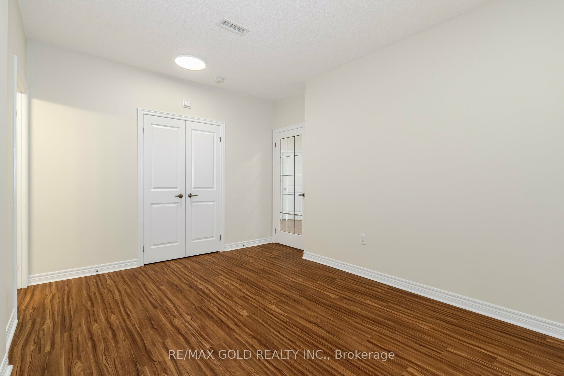 39 New Delhi Drive 209 Property Photo 25