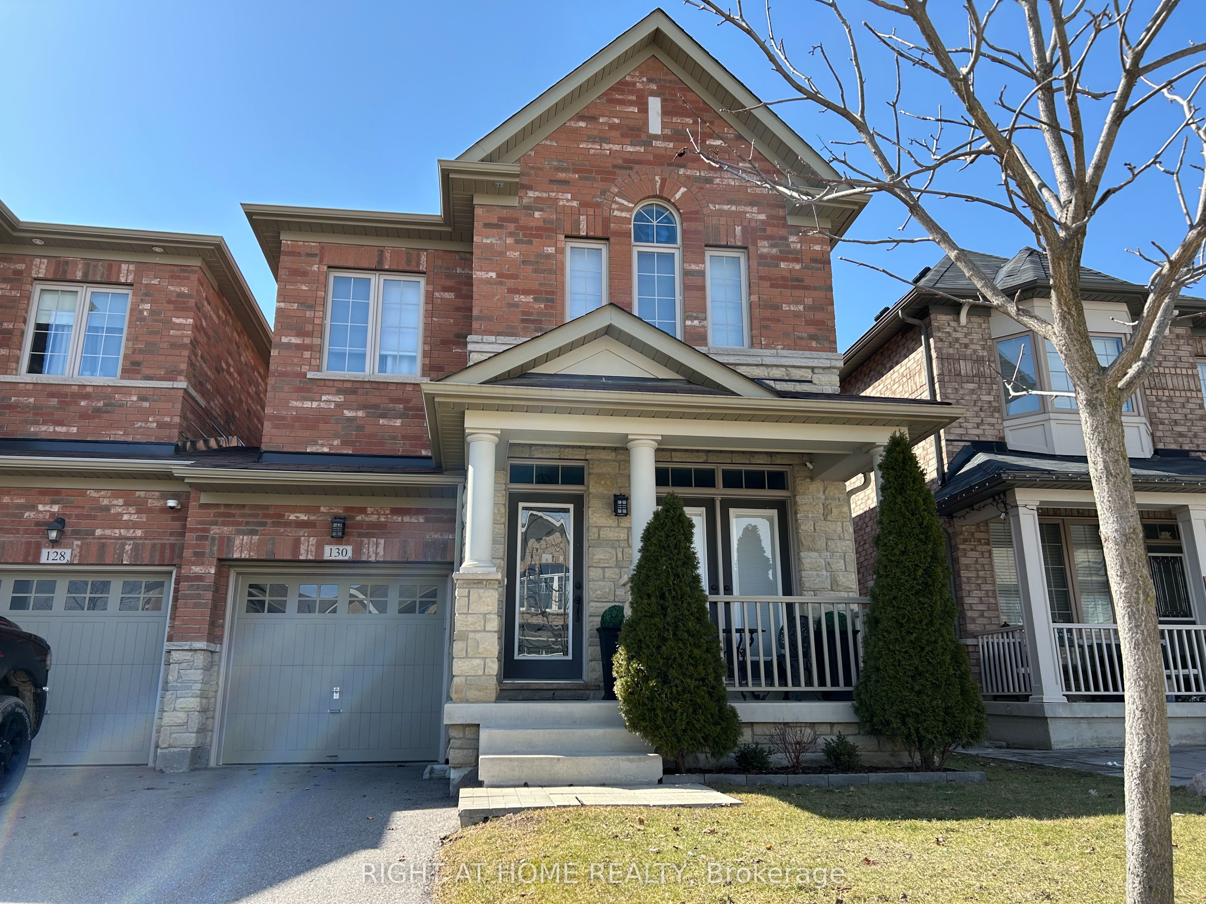 130 Pelee Ave Property Photo