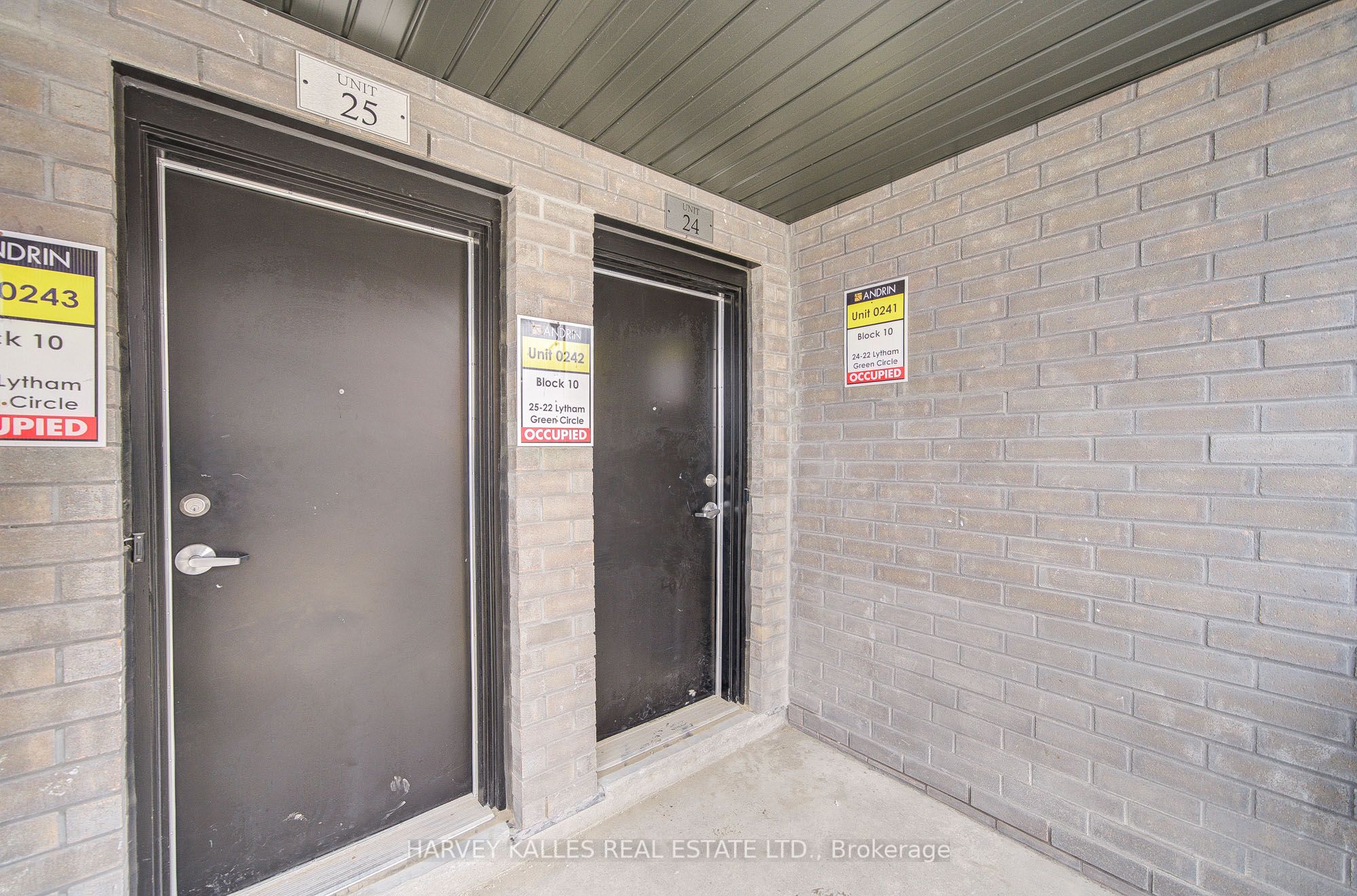 #241 - 22-24 Lytham Green Circle Property Photo 4