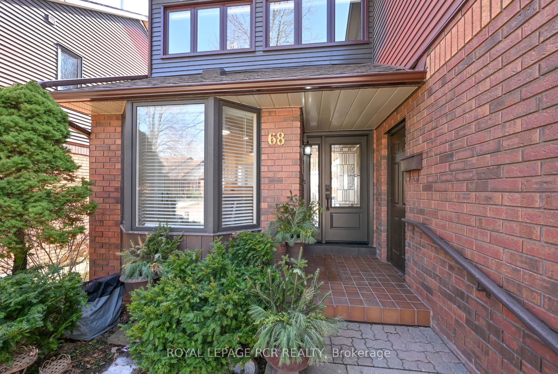 68 Riverview Road Property Photo 2