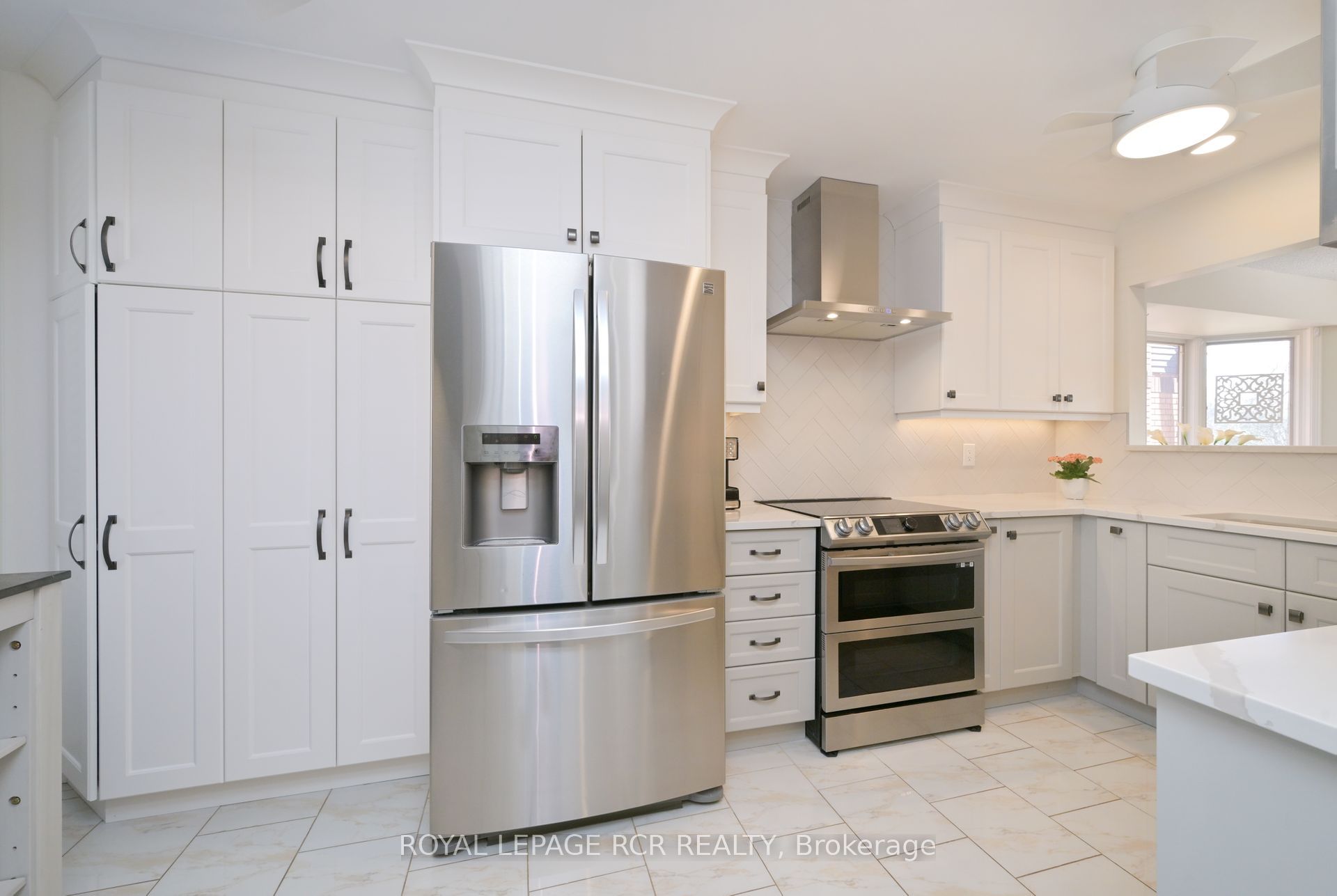 68 Riverview Road Property Photo 4