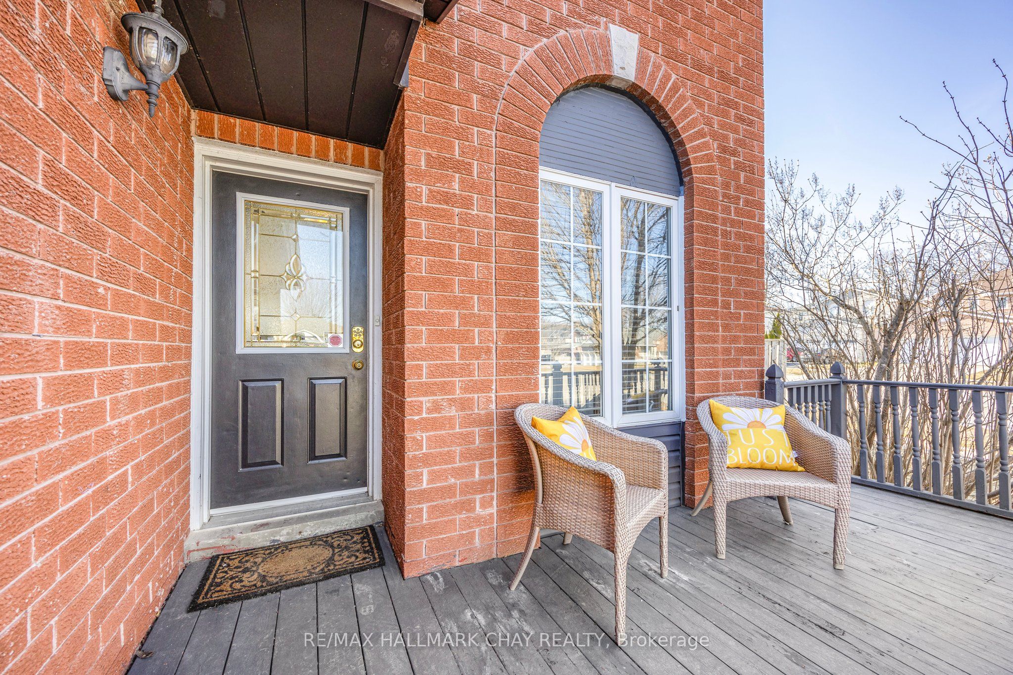 1135 Kensington Street Property Photo 3