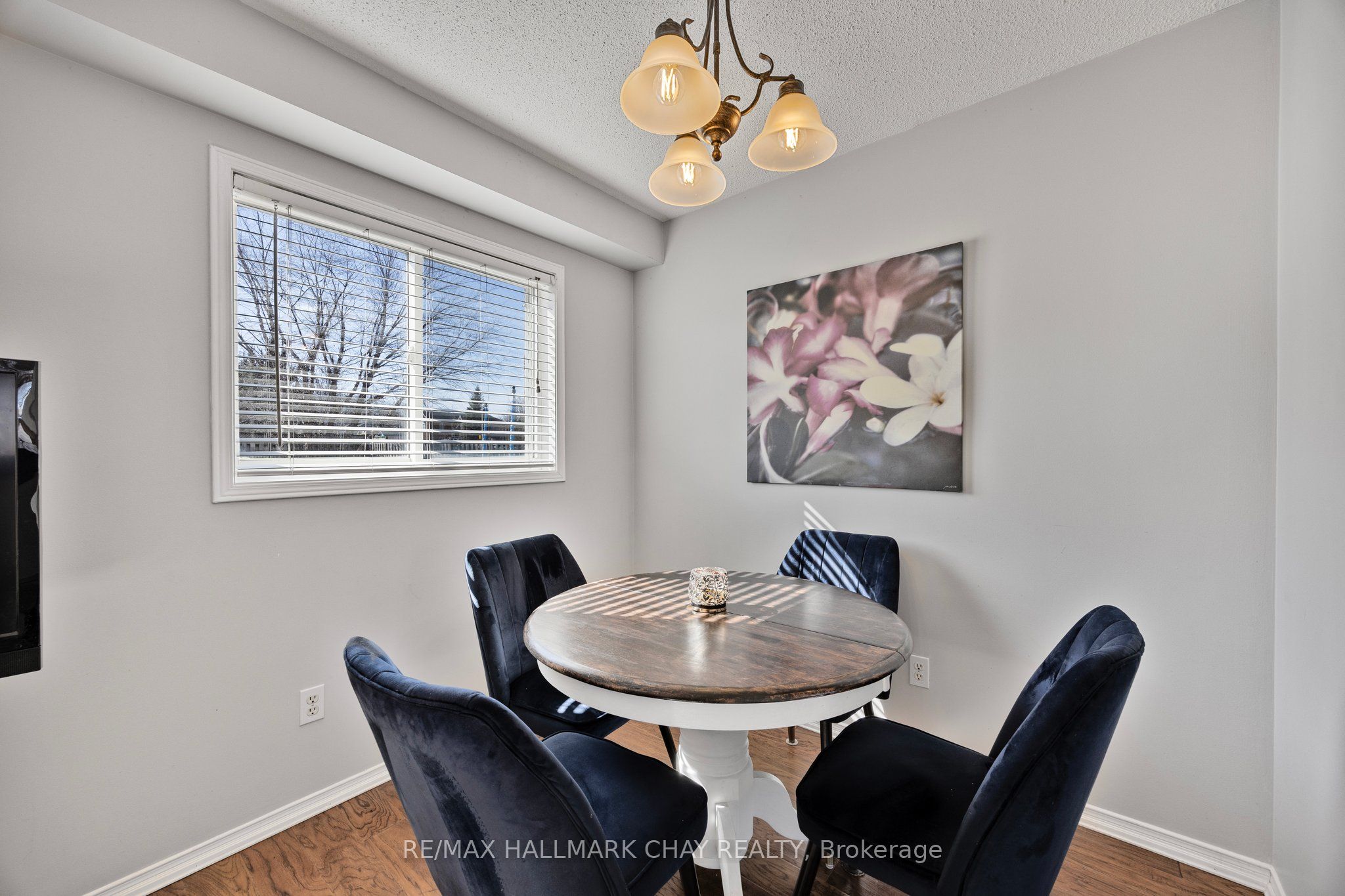 1135 Kensington Street Property Photo 11