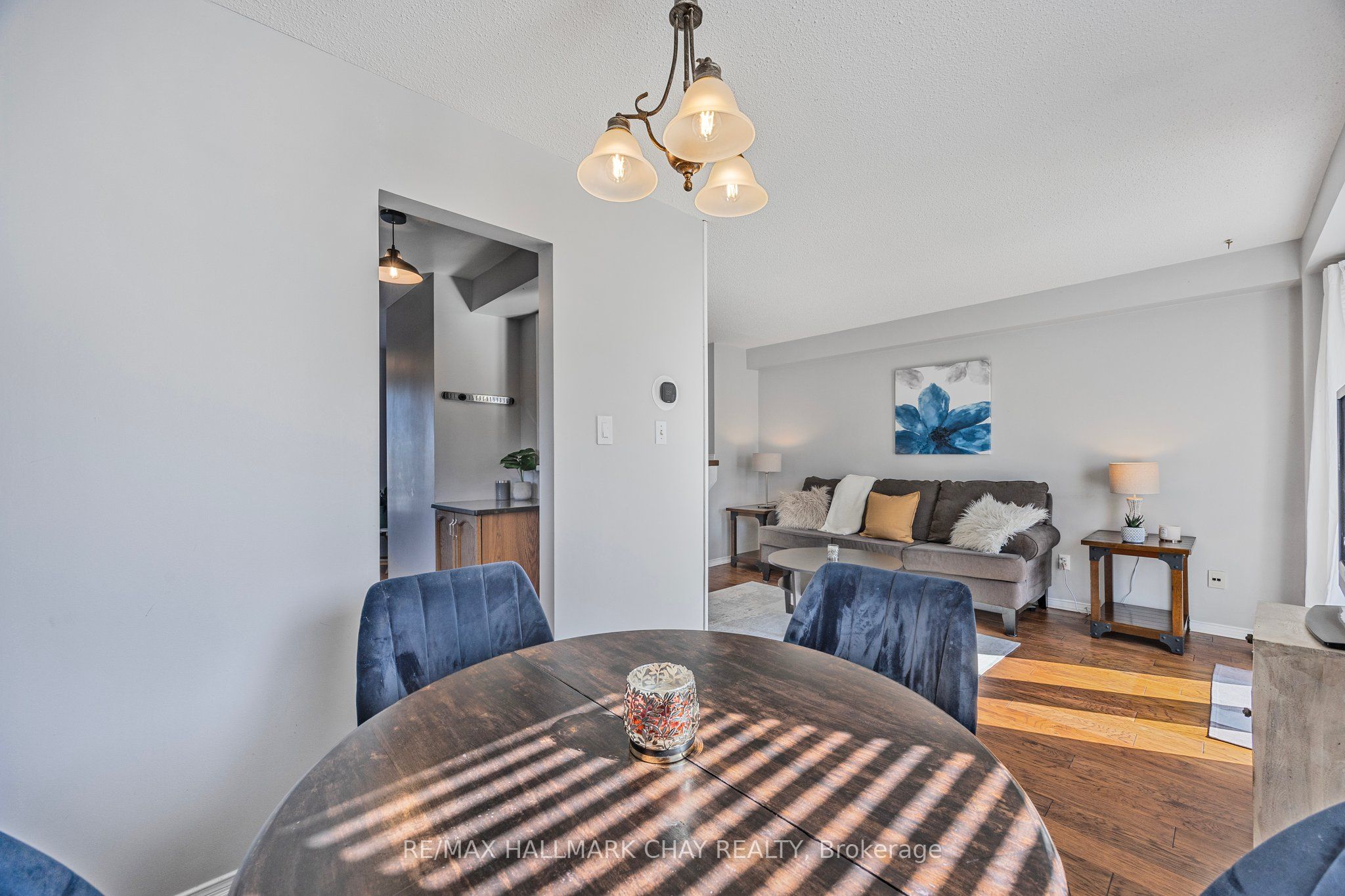 1135 Kensington Street Property Photo 14