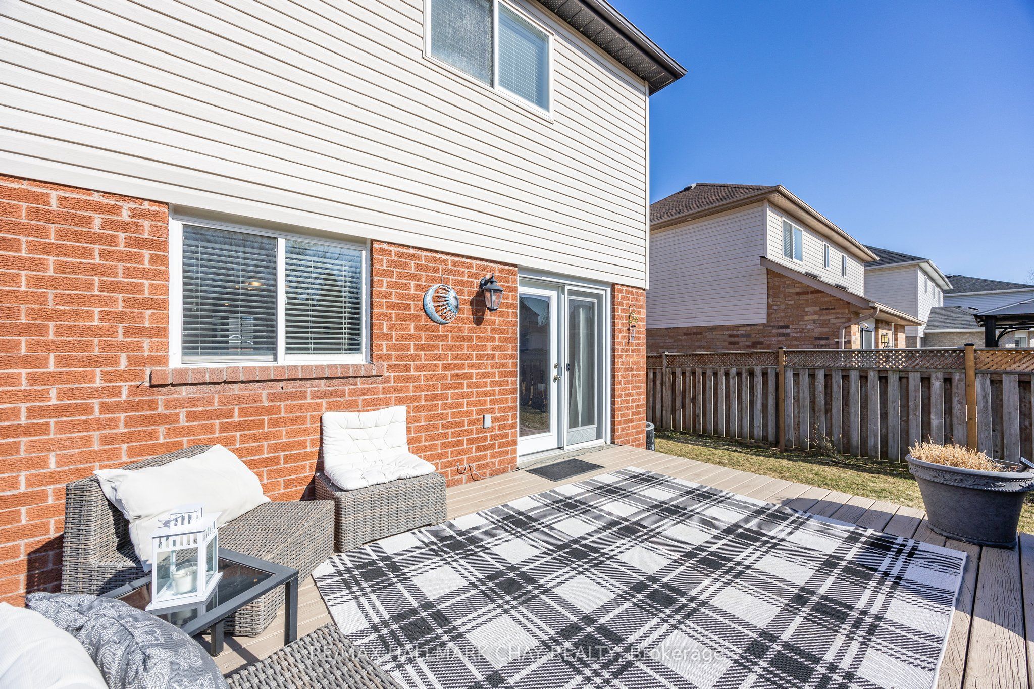 1135 Kensington Street Property Photo 33