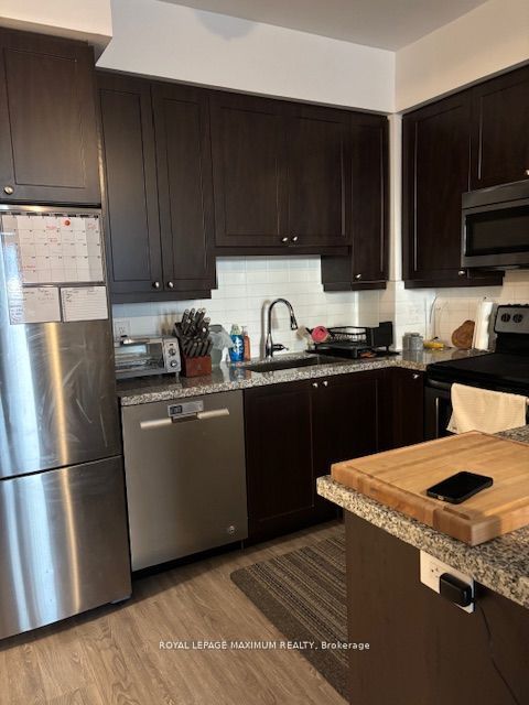 #503 - 12 Woodstream Boulevard Property Photo 4
