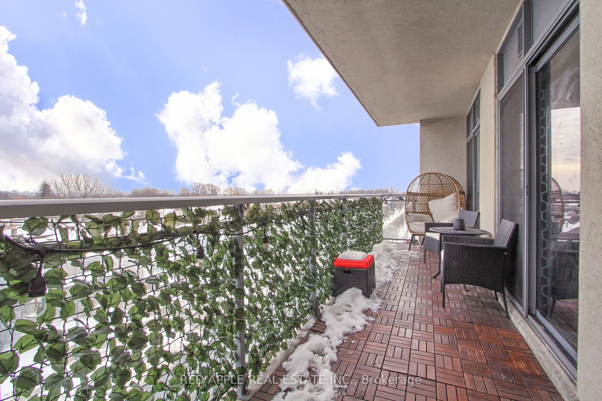 #509 - 7730 Kipling Avenue Property Photo 17