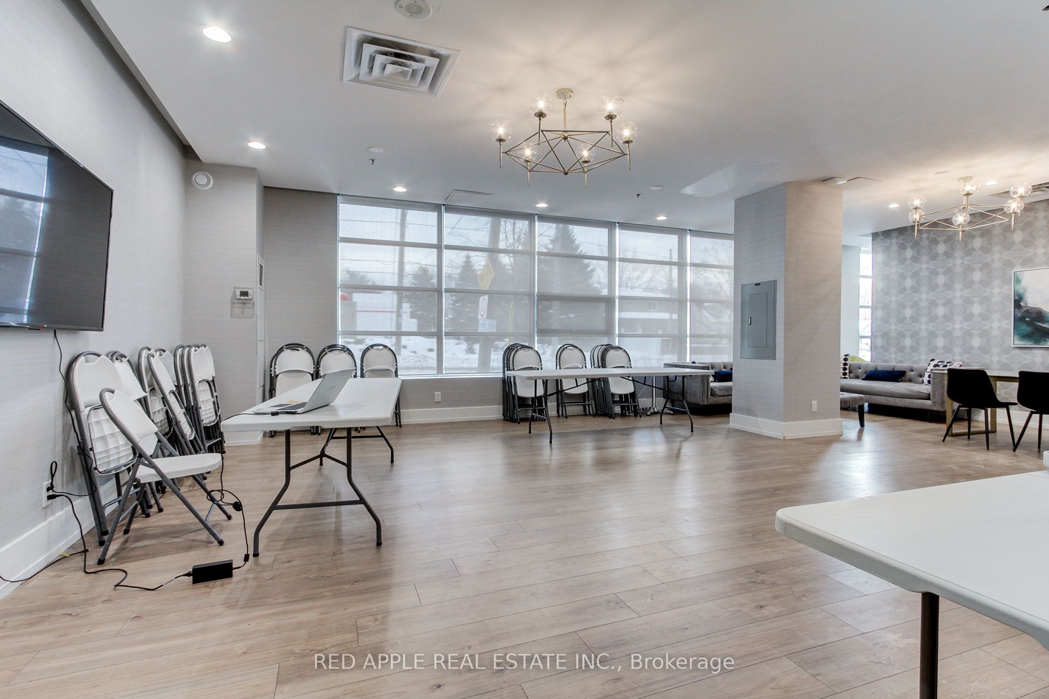 #509 - 7730 Kipling Avenue Property Photo 19