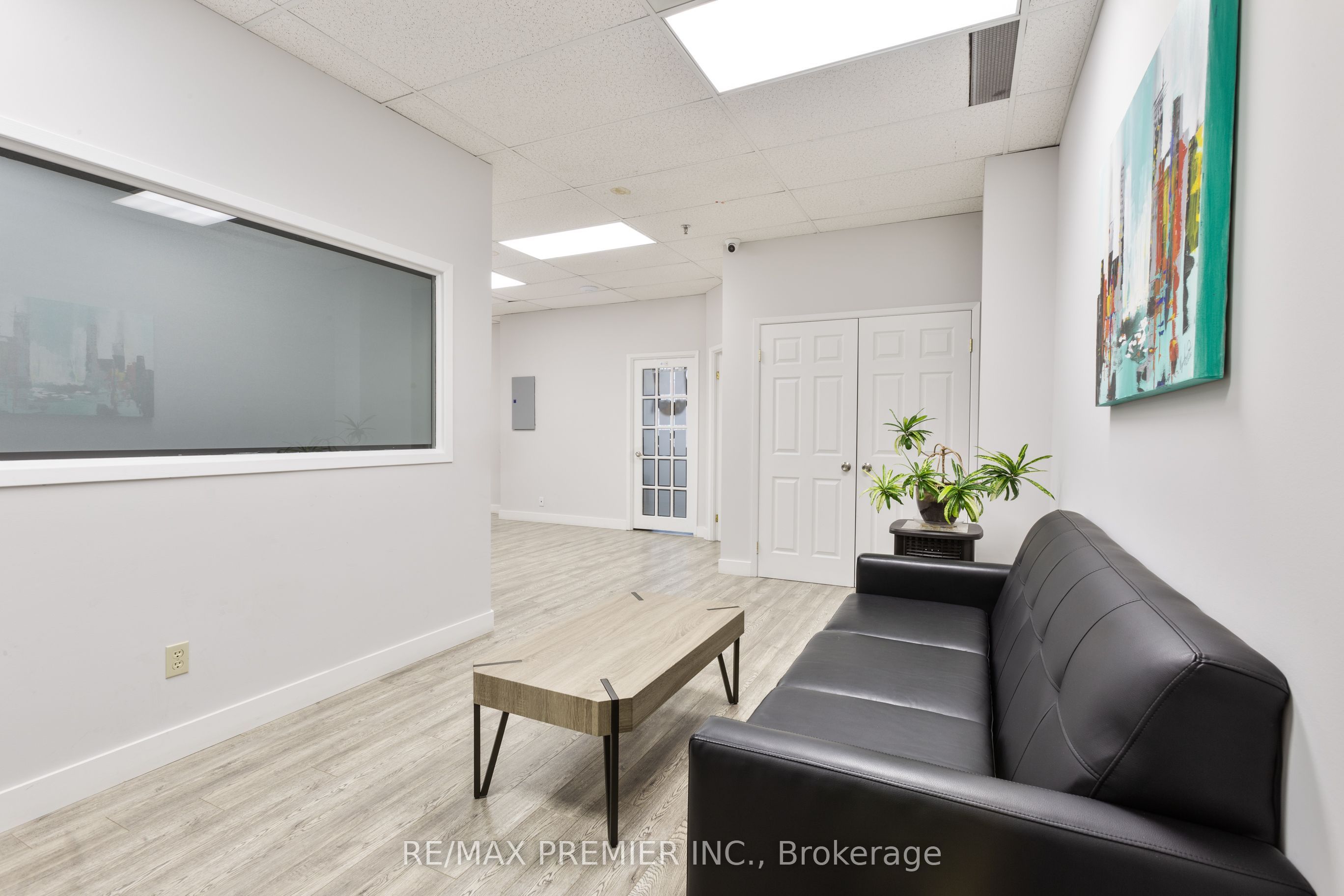 #305-k - 330 Highway 7 Drive Property Photo 7