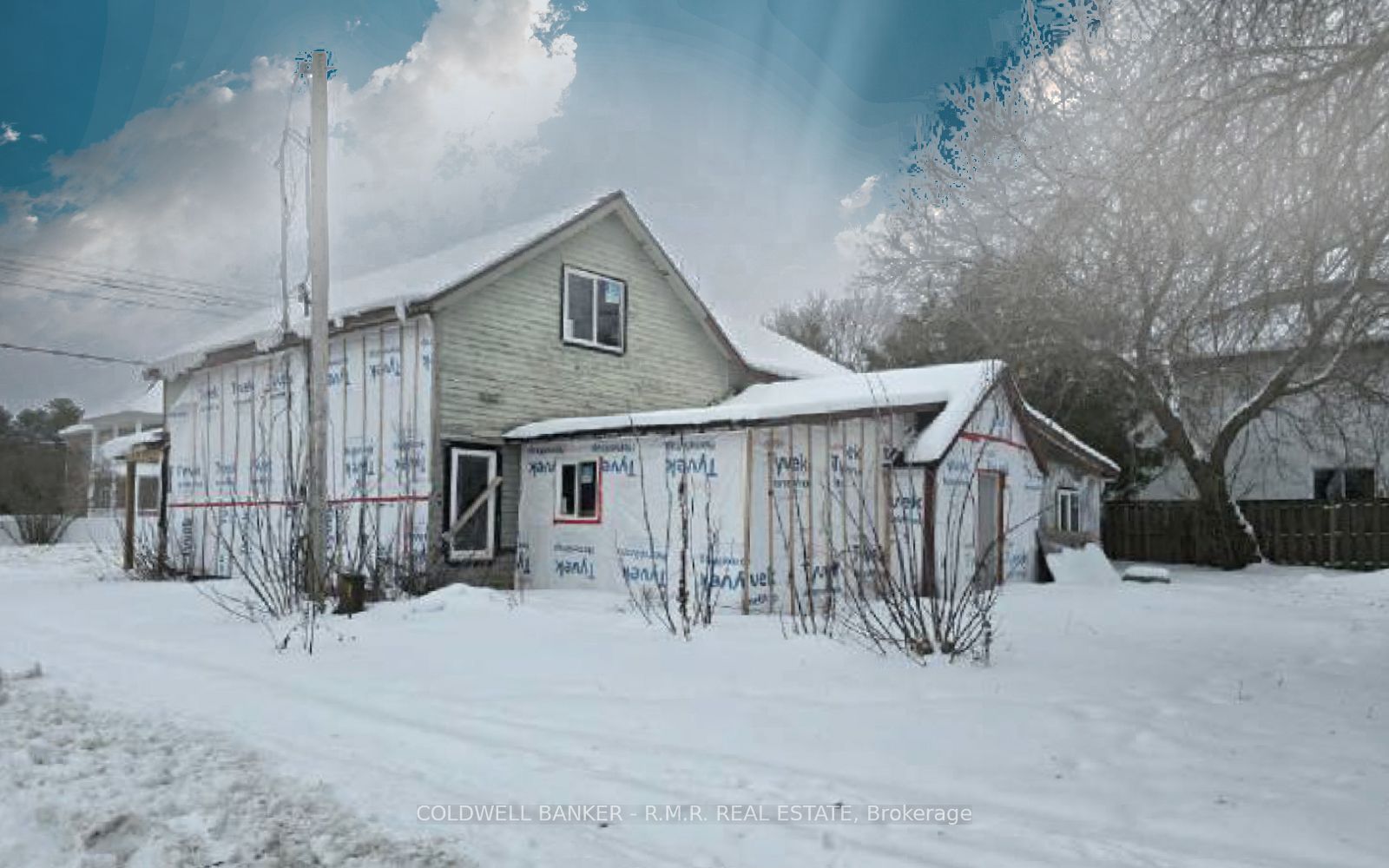 374 Raines Street Property Photo 8