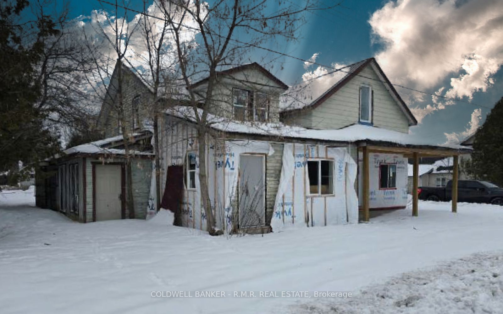 374 Raines Street Property Photo 9