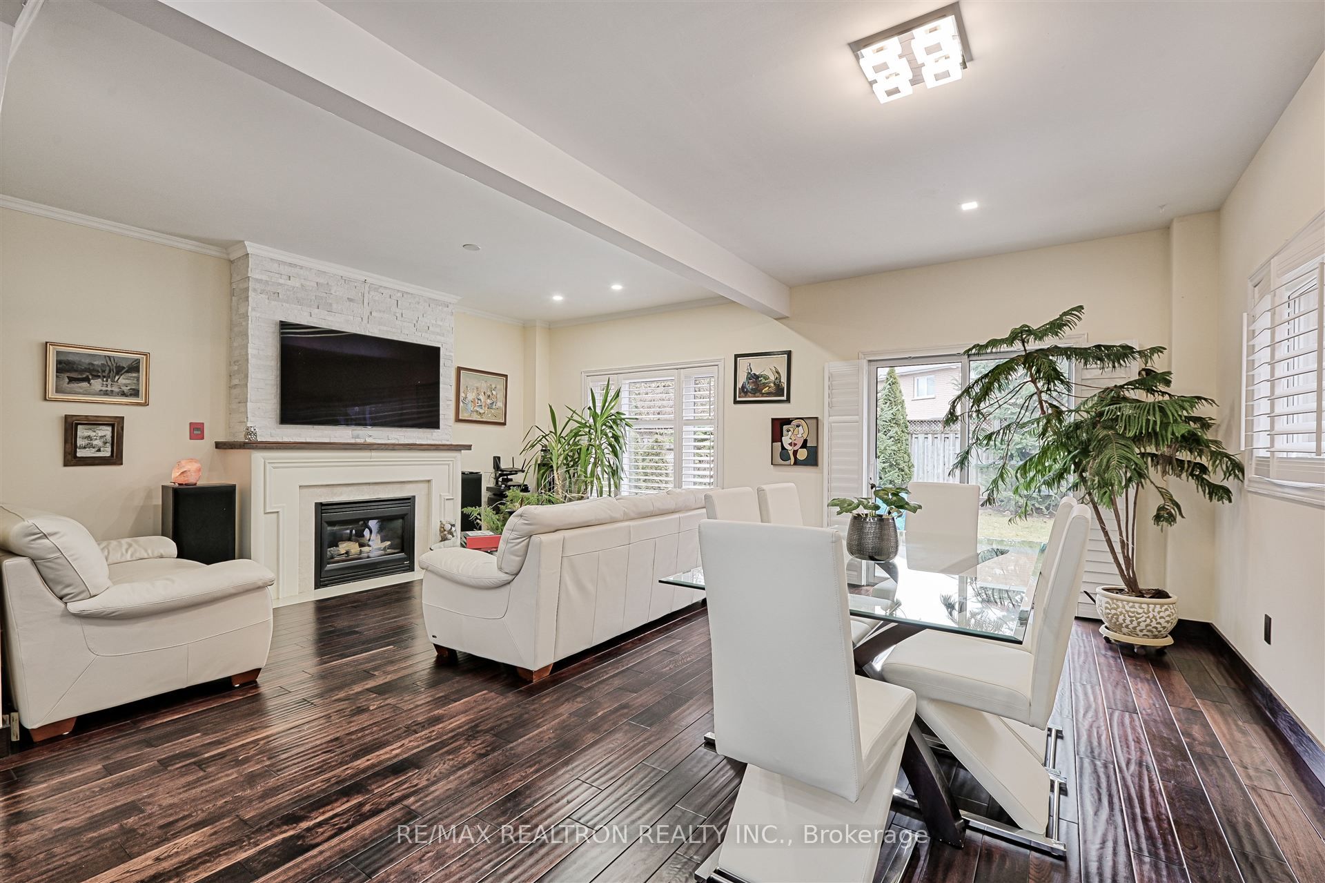 626 College Manor Drive Property Photo 12