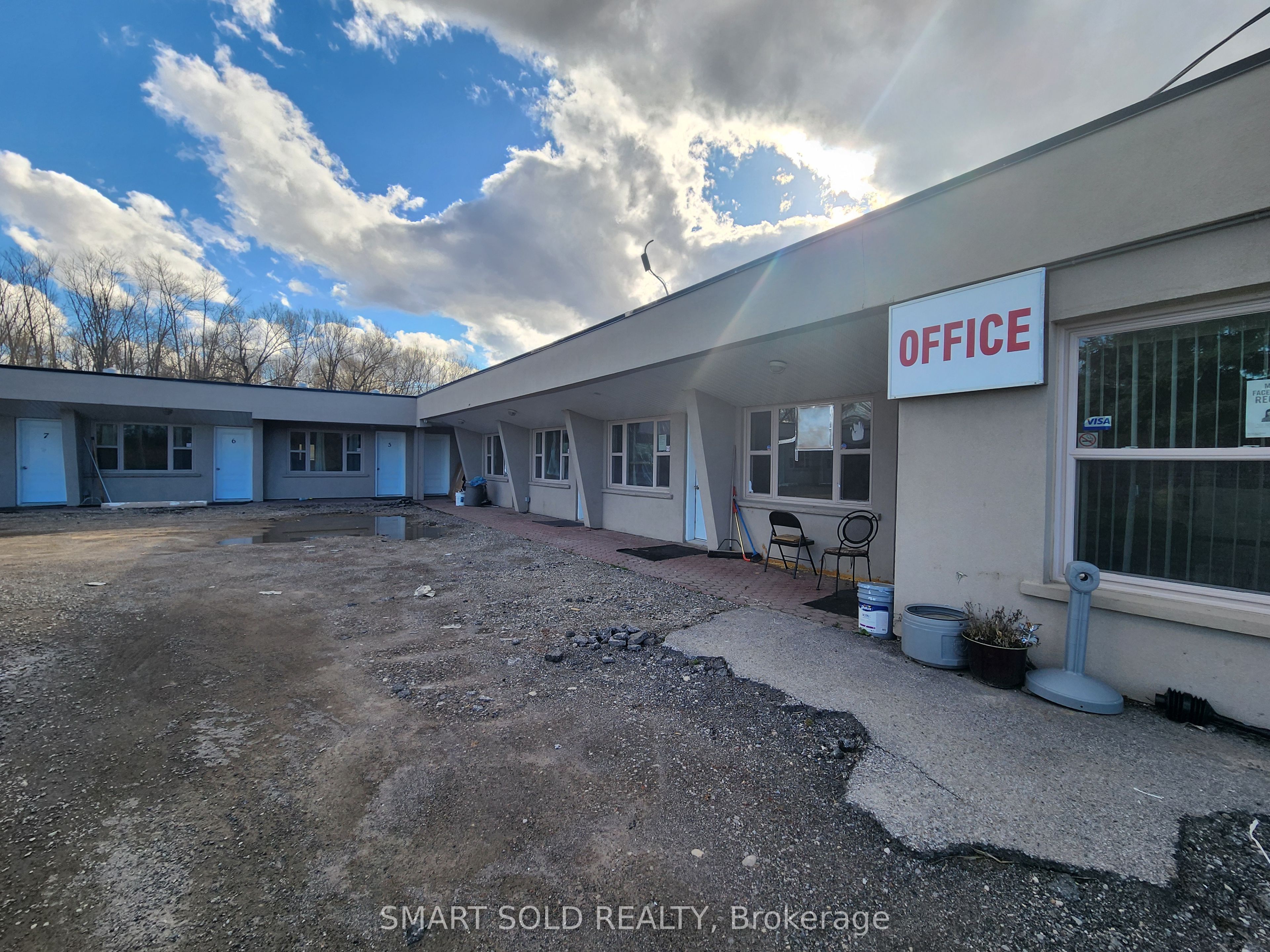 20590 Hwy 11 Property Photo 6