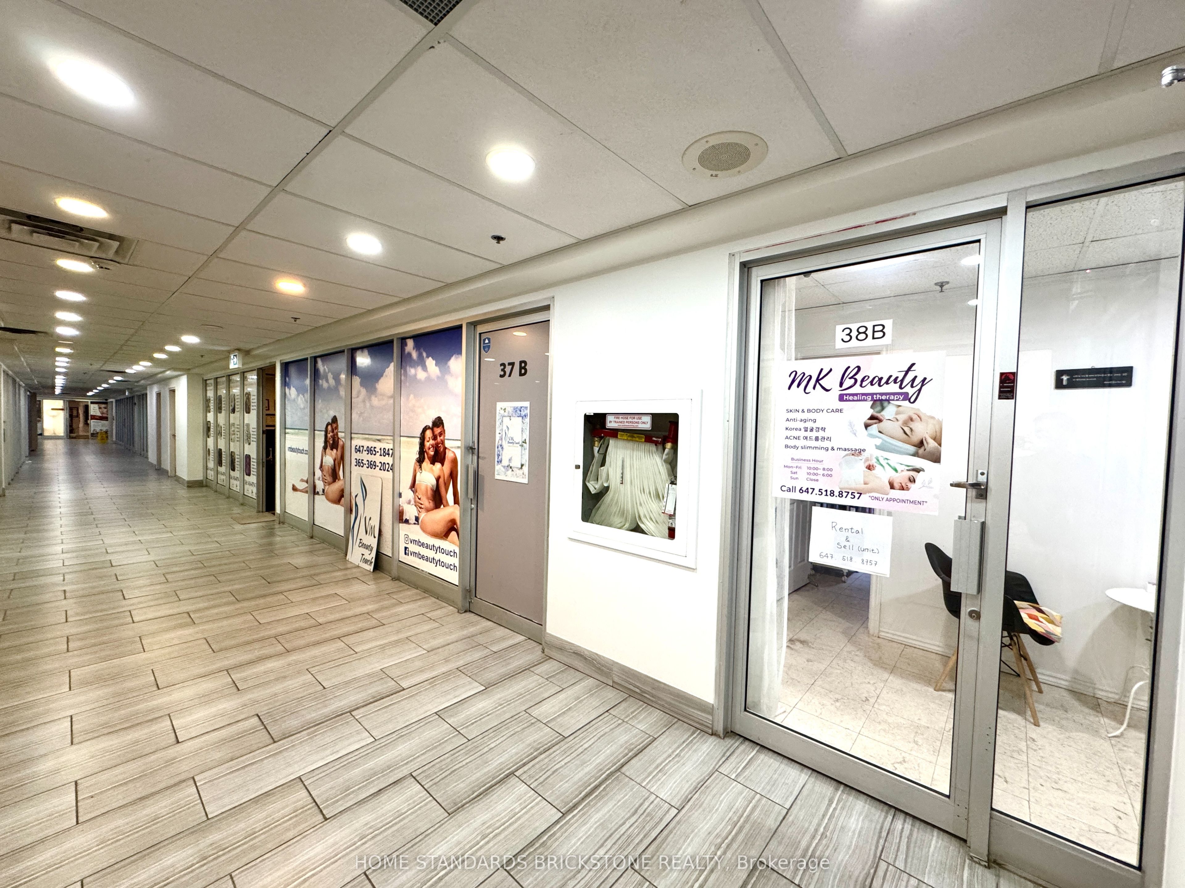 #38b - 7378 Yonge Street Property Photo 3