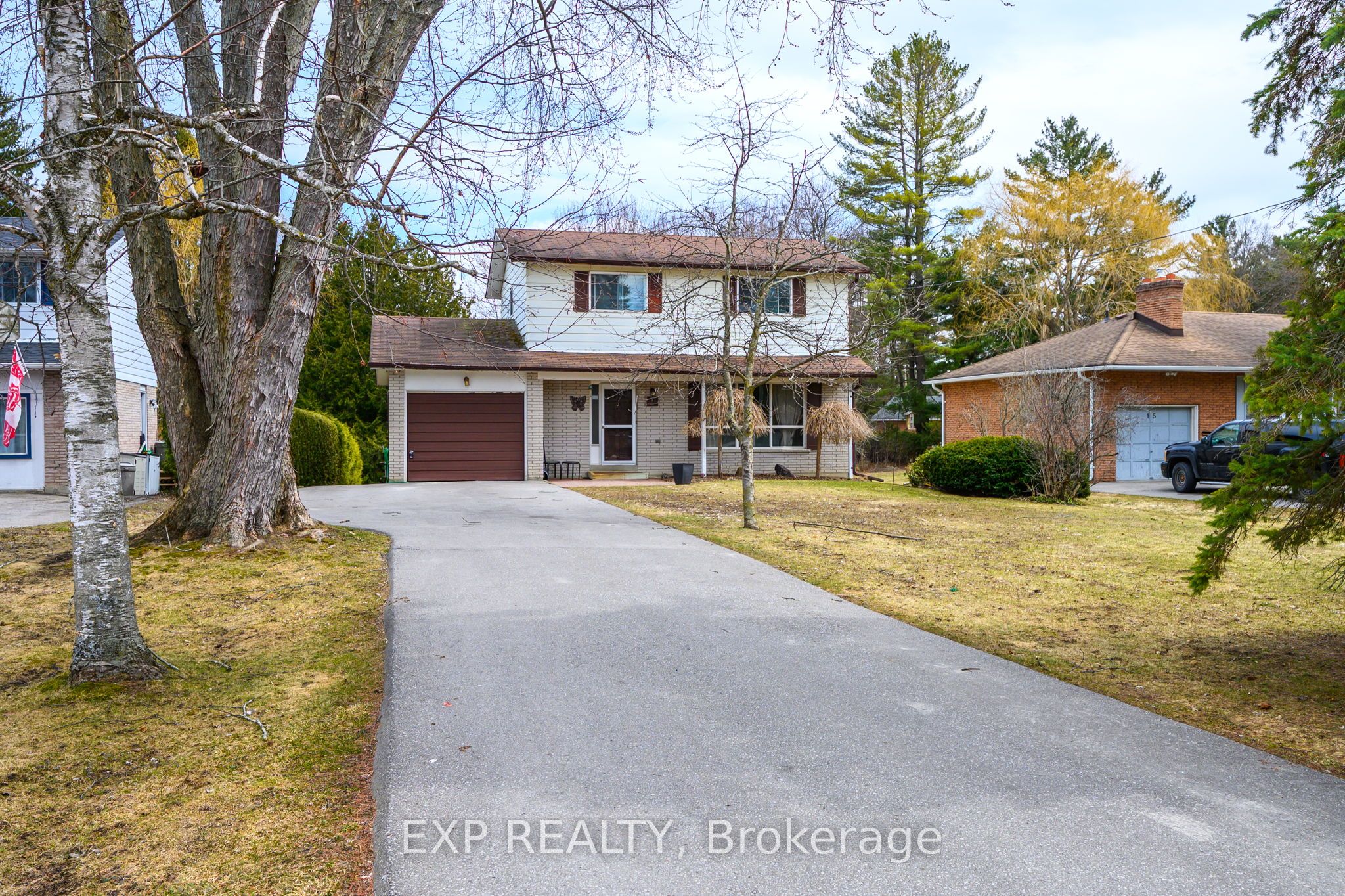 17 Golfview Crescent Property Photo