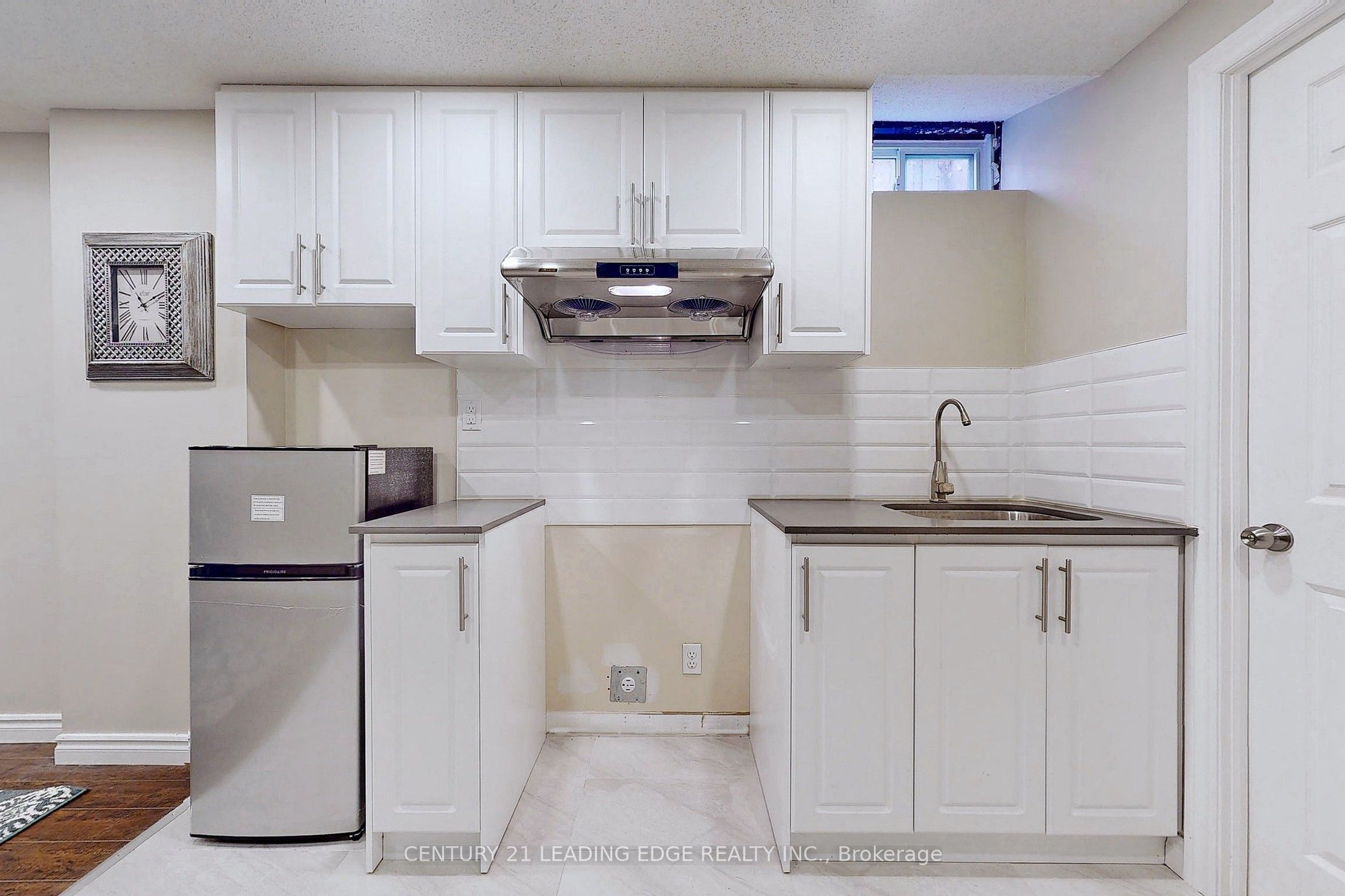 41 Boxwood Crescent Bsmt Property Photo 13