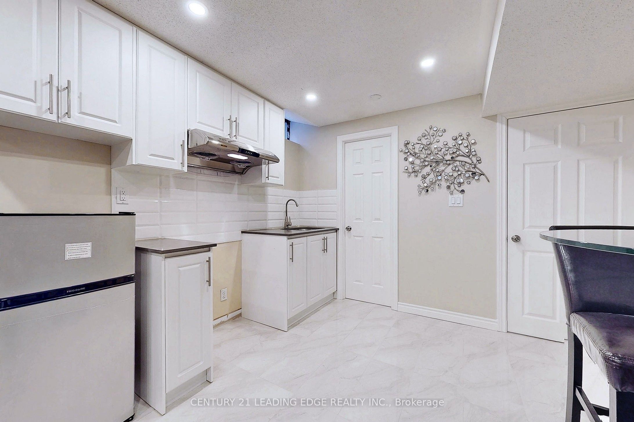 41 Boxwood Crescent Bsmt Property Photo 14