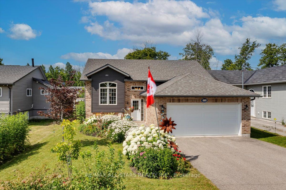 770 Sheppard Avenue Property Photo
