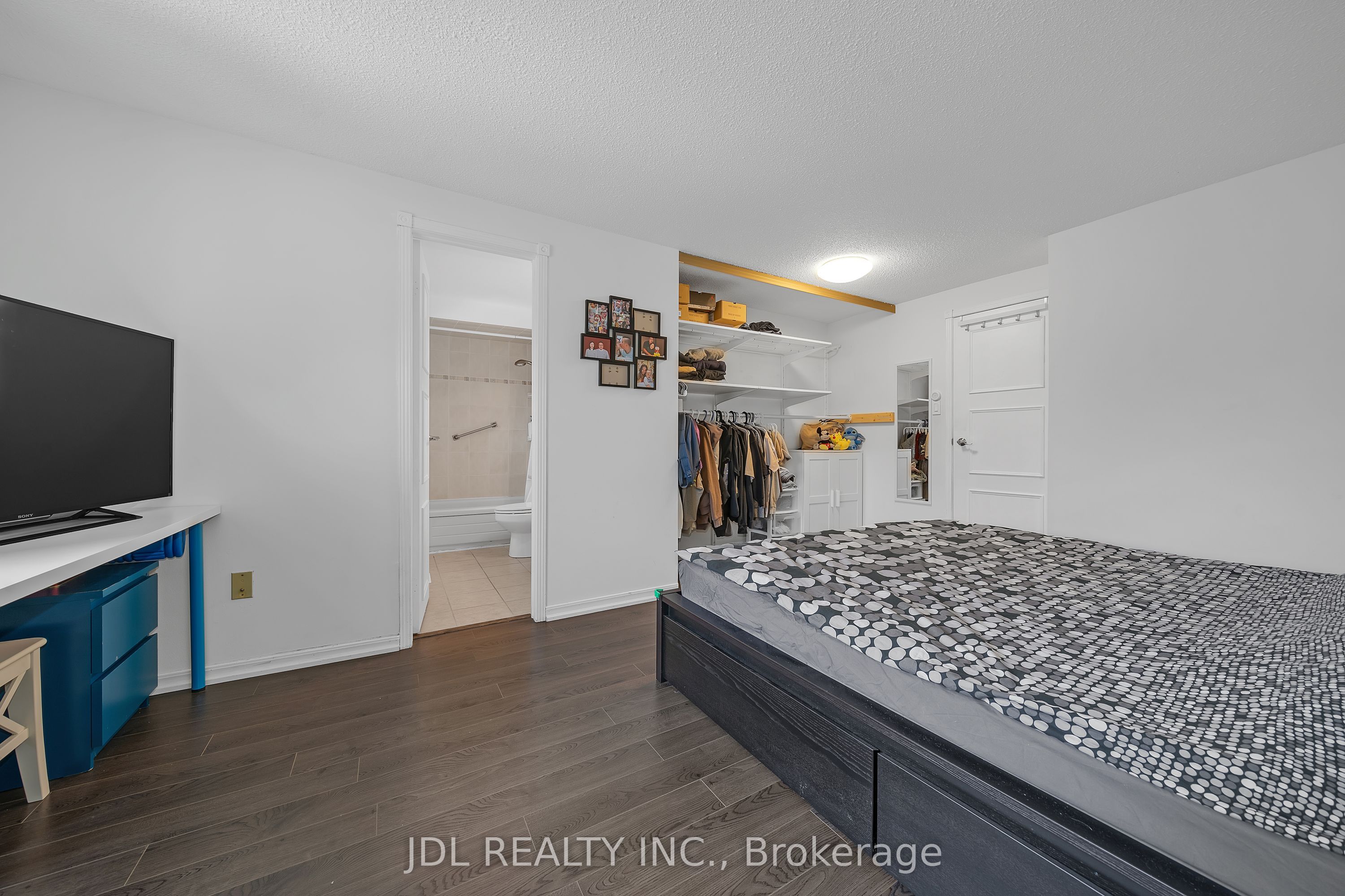 83 Reginald Crescent Property Photo 25
