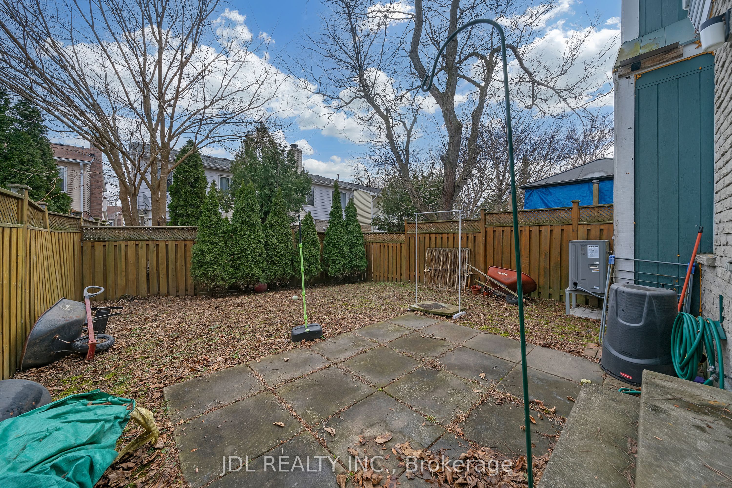 83 Reginald Crescent Property Photo 32