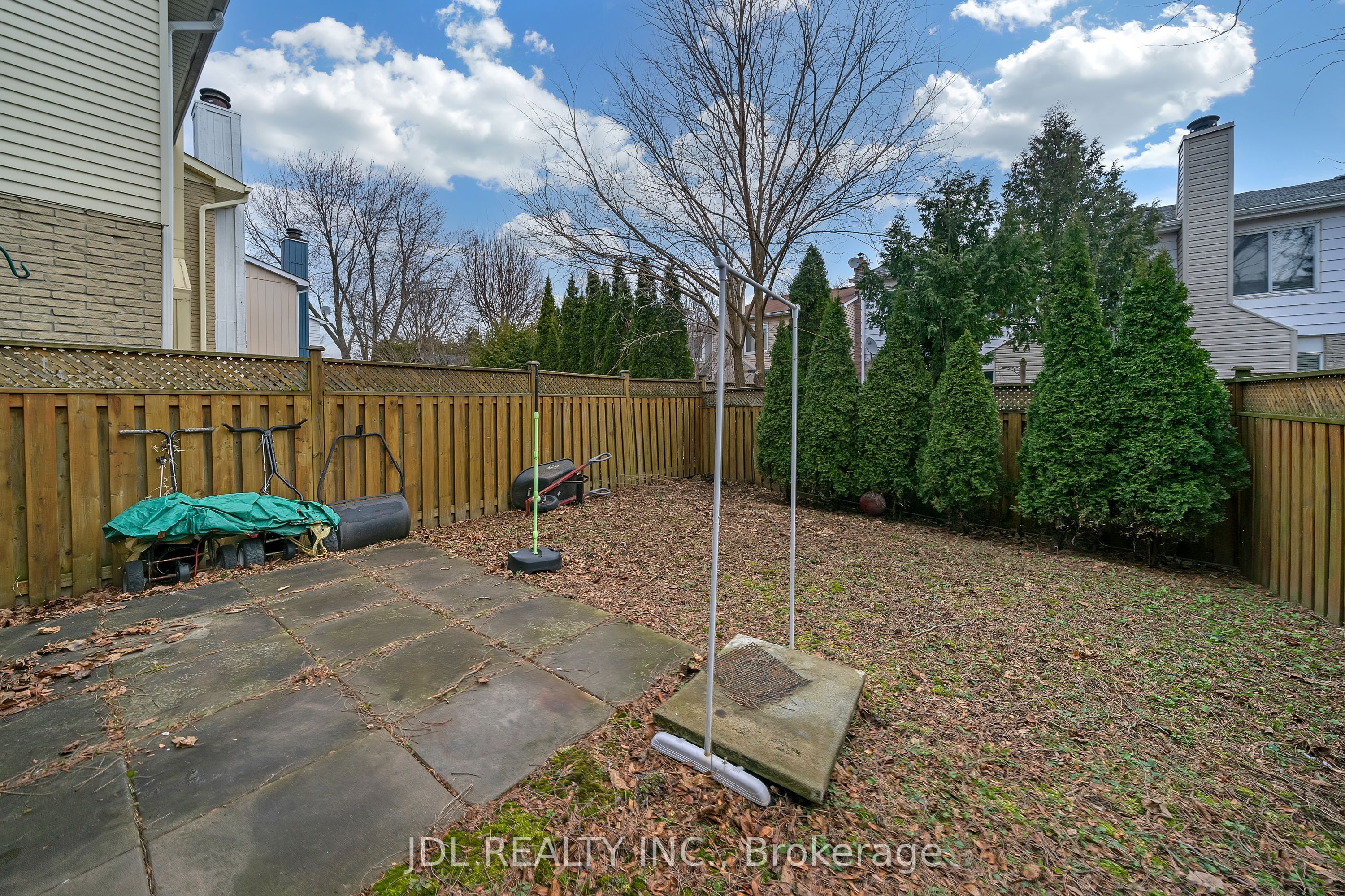 83 Reginald Crescent Property Photo 33