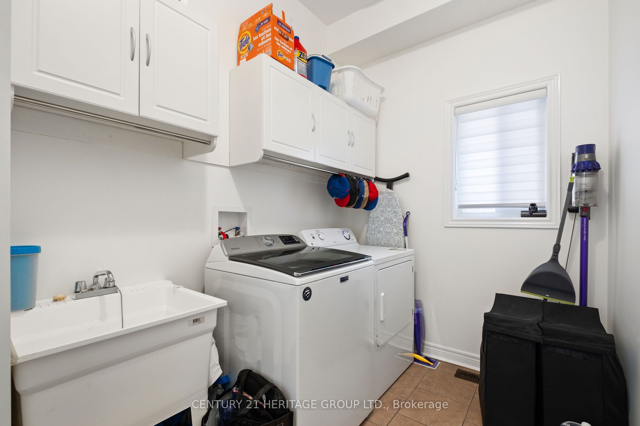 223 Armstrong Crescent Property Photo 17