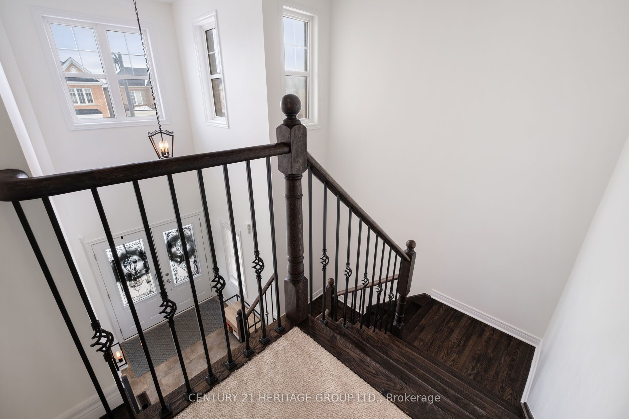 223 Armstrong Crescent Property Photo 18